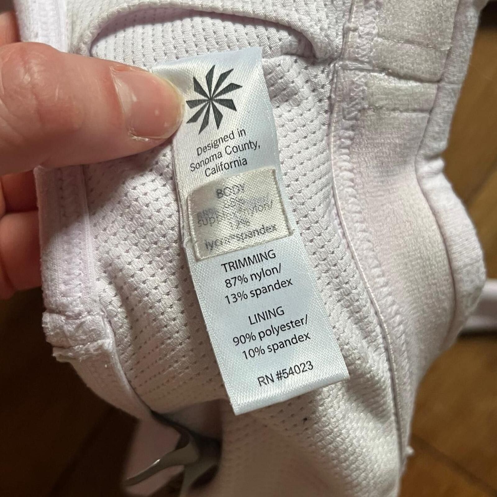 Other Athleta ballet pink criss cross front sports bra Size ONE SIZE - 4 Thumbnail