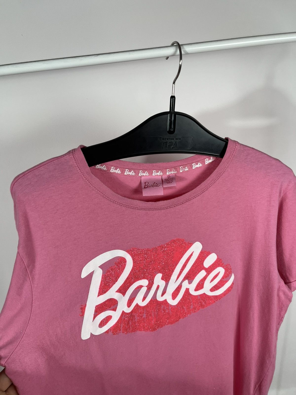 Other Barbie Pink Glitter Lips Logo Graphic T-Shirt Women’s Size L Size L / US 10 / IT 46 - 10 Thumbnail