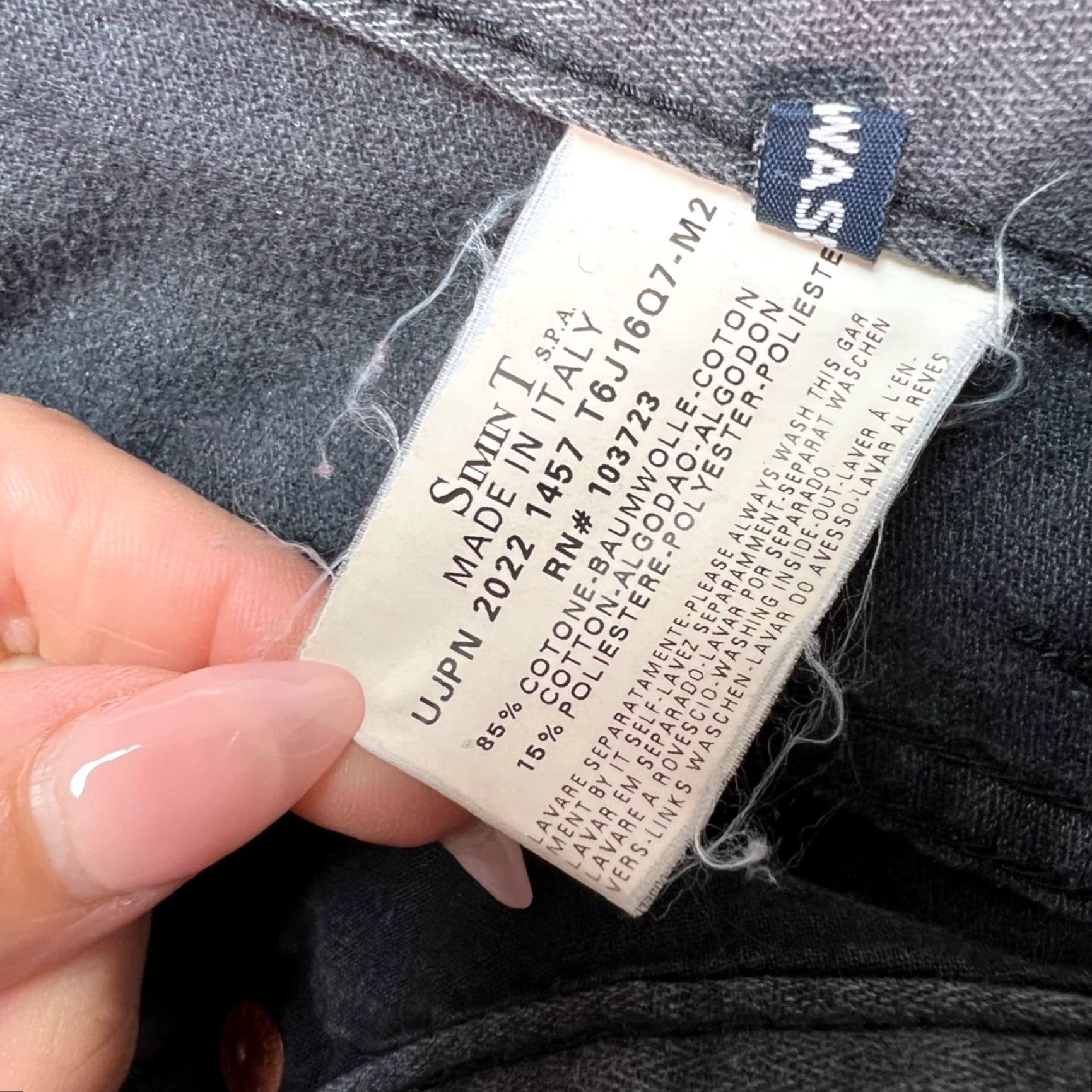 Vintage AJ Armani Jeans Mens 33 Slim Fit Gray Denim Jeans Made In Italy 5-Pocket Design Size US 33 - 4 Thumbnail