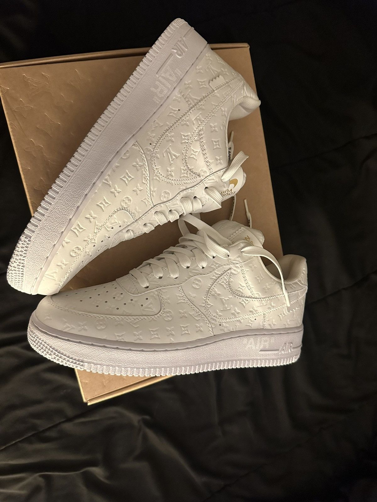 Louis Vuitton × Nike × Virgil Abloh Louis Vuitton Nike Air Force 1 Low by Virgil Abloh Size US 9.5 / EU 42-43 - 3 Thumbnail