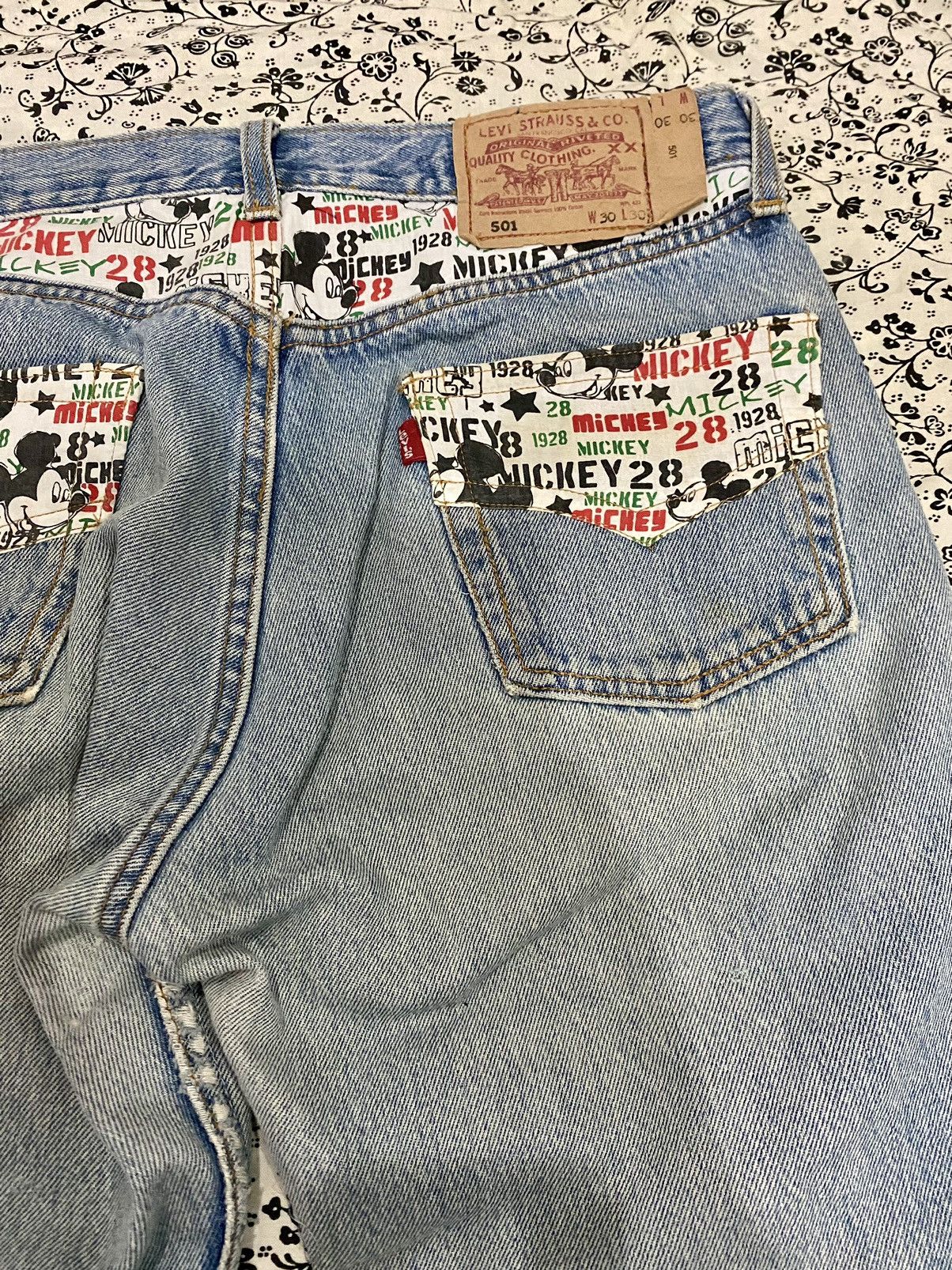 Levi's × Mickey Mouse × Vintage vtg 90’s levis 501 x mickey mouse Size US 30 / EU 46 - 5 Thumbnail