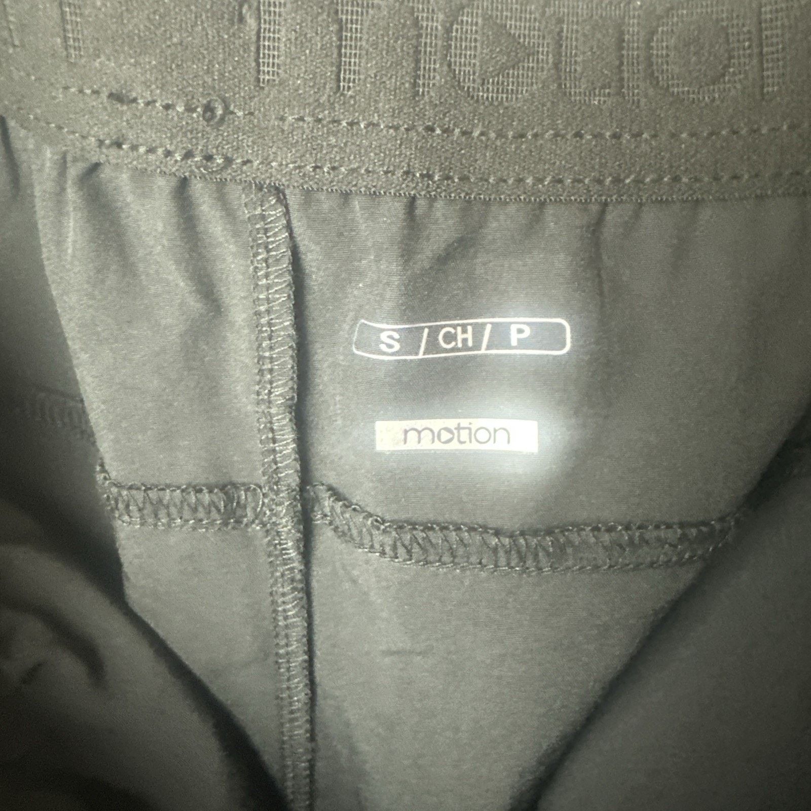 & Other Stories Motion brand Mrsp 55$ Black shorts size small men's Size US 34 / EU 50 - 7 Thumbnail