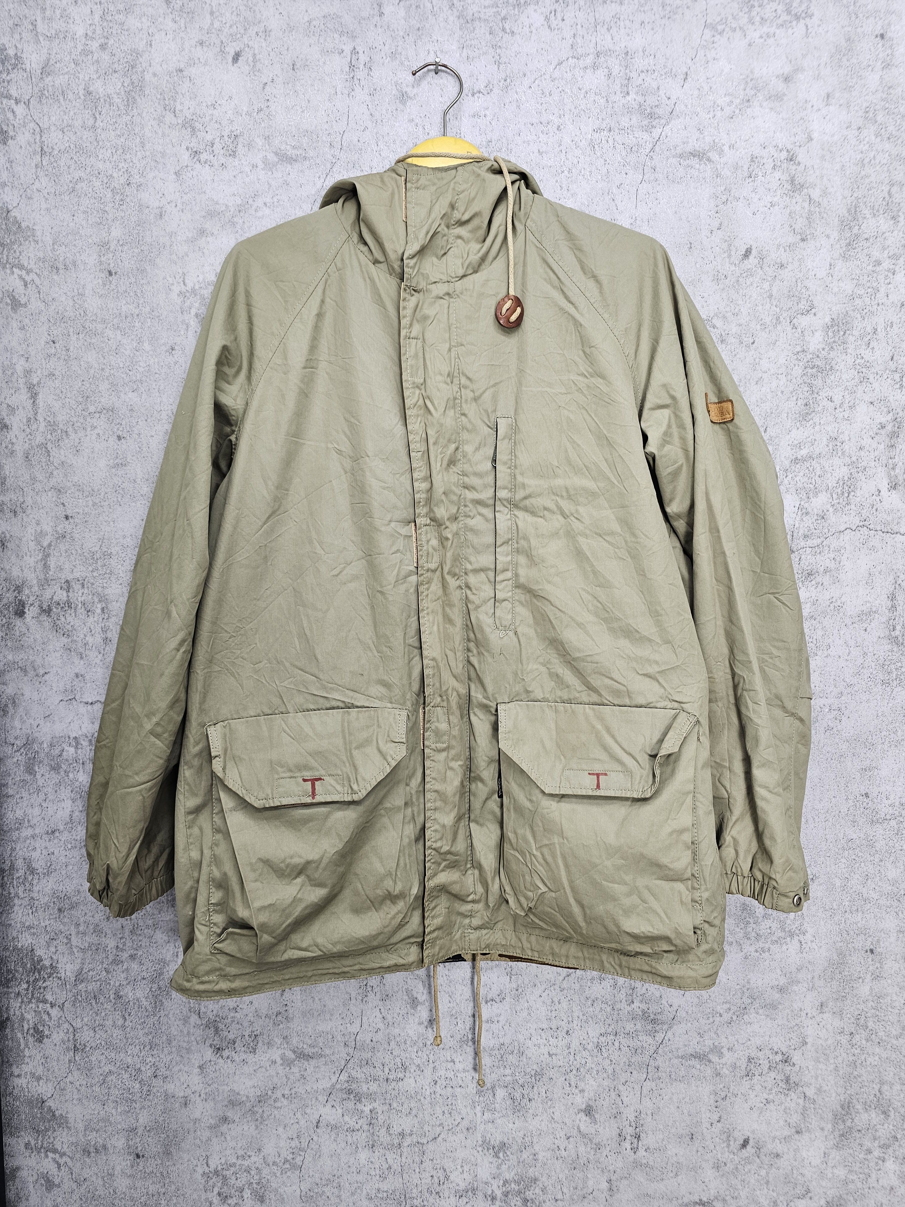 Asics Vtg TARAS BOULBA By Asics Camouflage Revesible Jacket J0086 Size US L / EU 52-54 / 3 - 3 Thumbnail