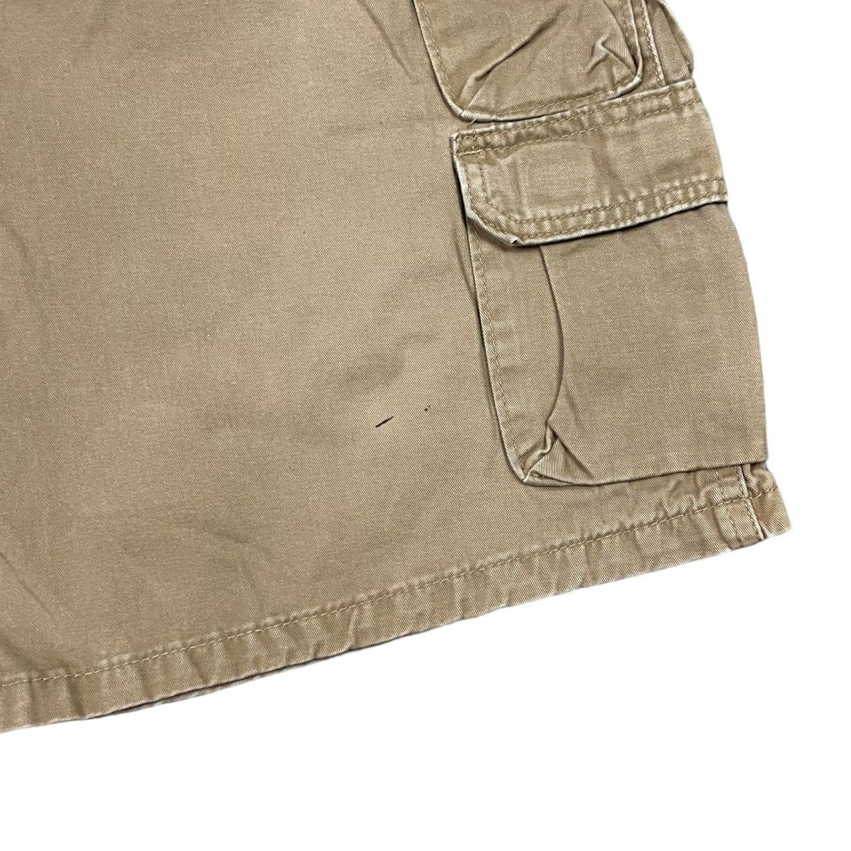 Wrangler Wrangler 40 Shorts Tan Cargo Hiking Outdoor Workwear Size US 40 / EU 56 - 2 Thumbnail