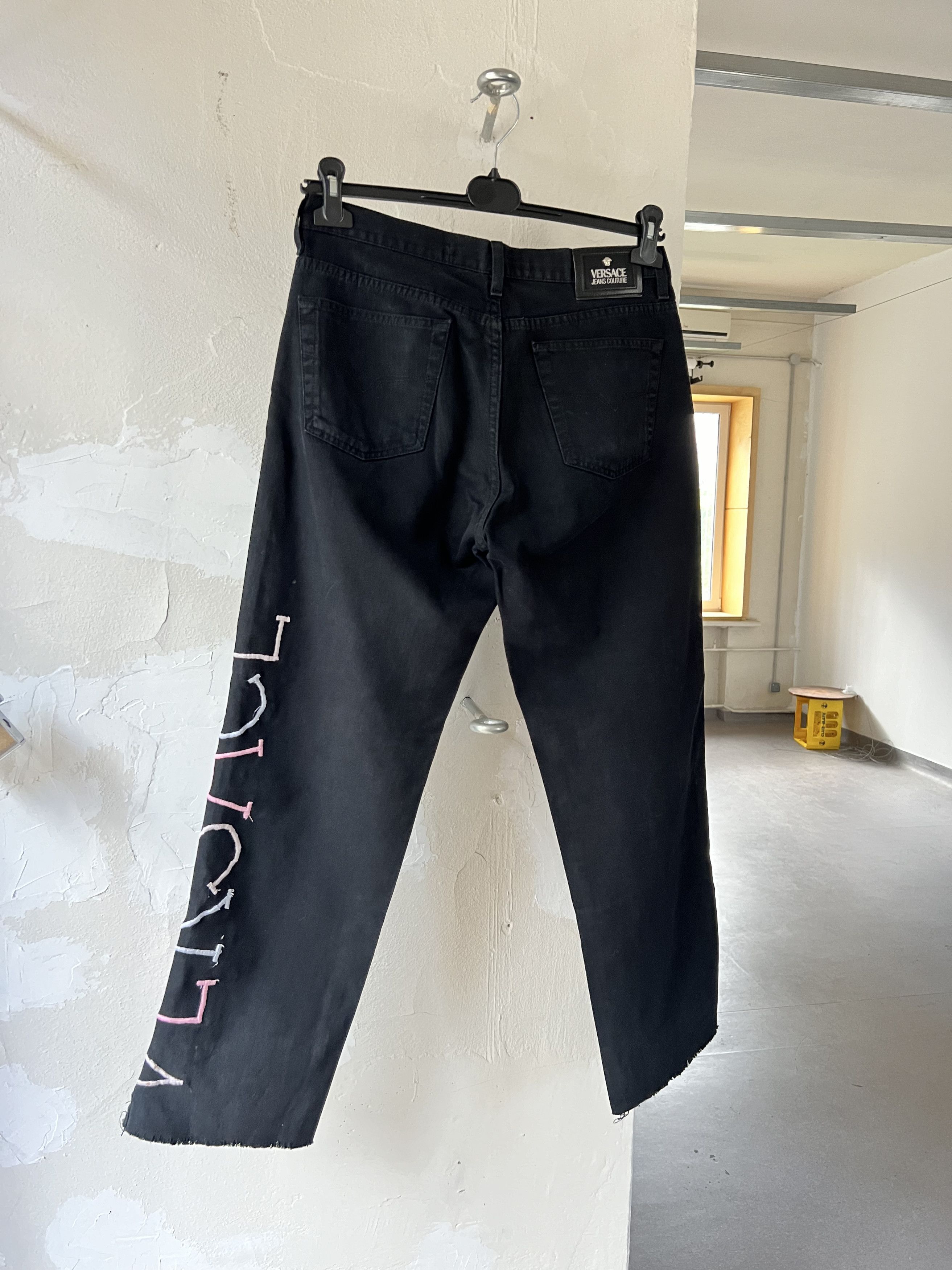 Denime × Versace Jeans Couture Versace Jean Pant Distressed Cropped Embroidered Size US 32 / EU 48 - 4 Thumbnail