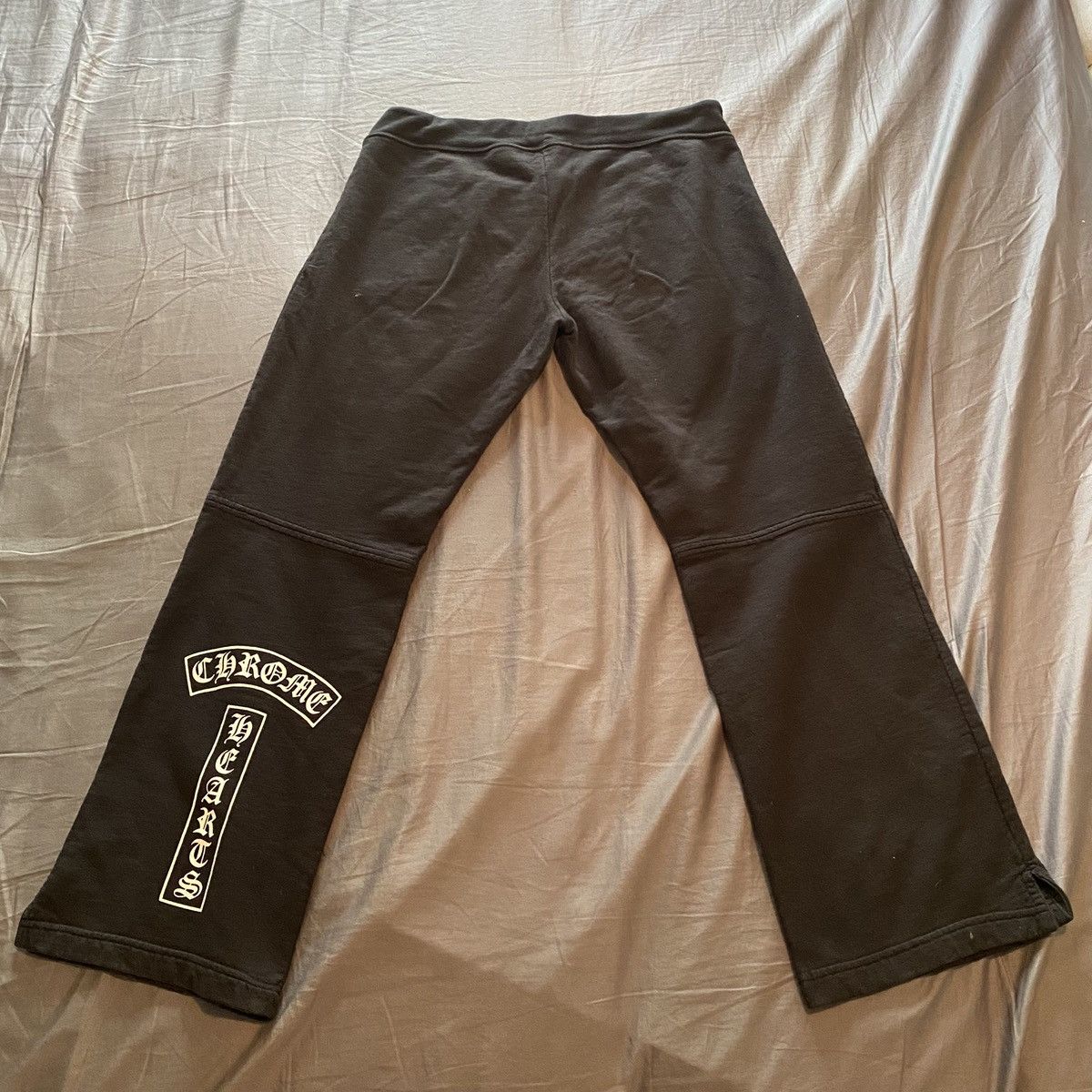 Chrome Hearts Flawless Chrome Hearts T Bar Vintage Sweatpants Size US 30 / EU 46 - 1 Thumbnail