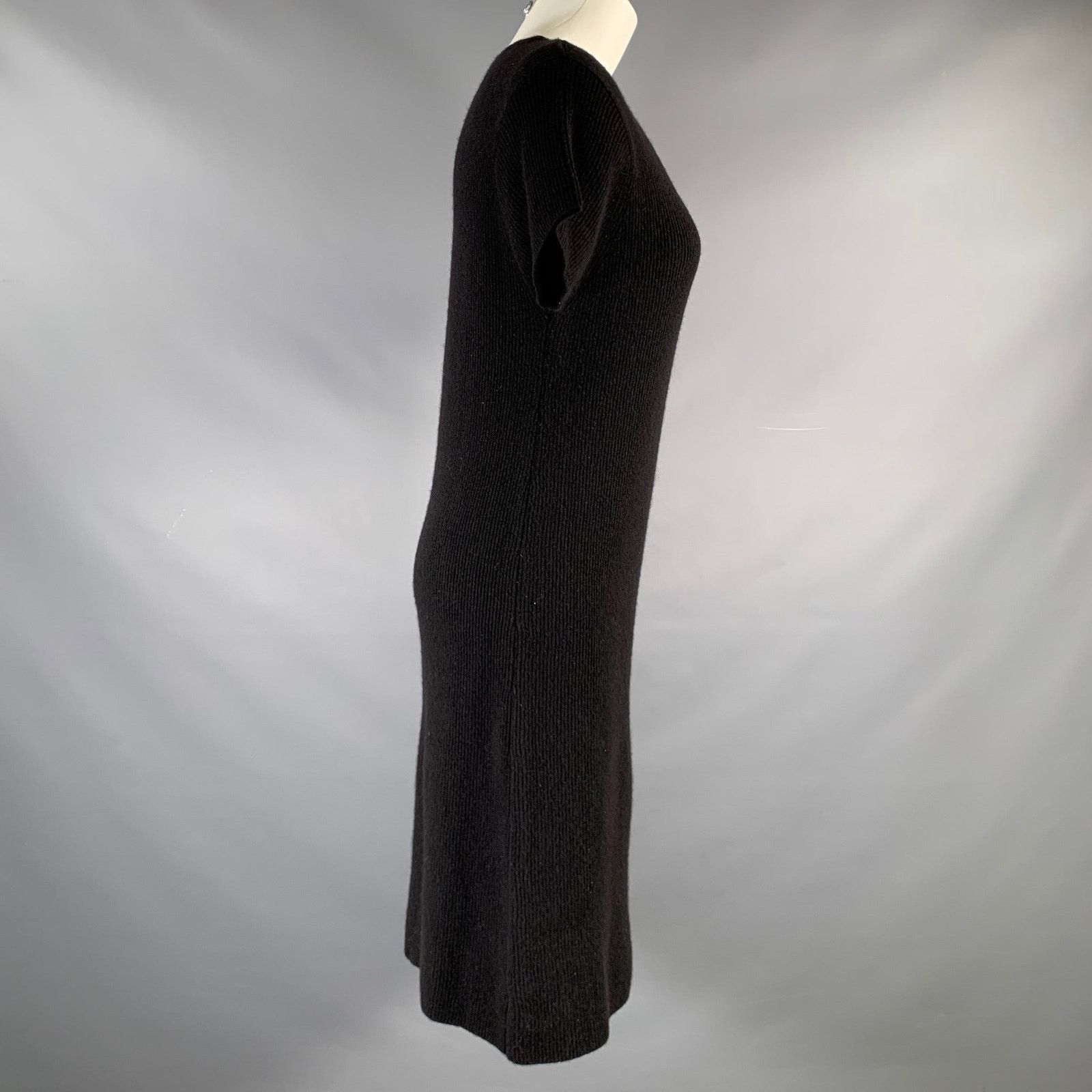 Vintage VINTAGE Size M Black Knit Short Sleeve Dress Size M / US 6-8 / IT 42-44 - 2 Thumbnail