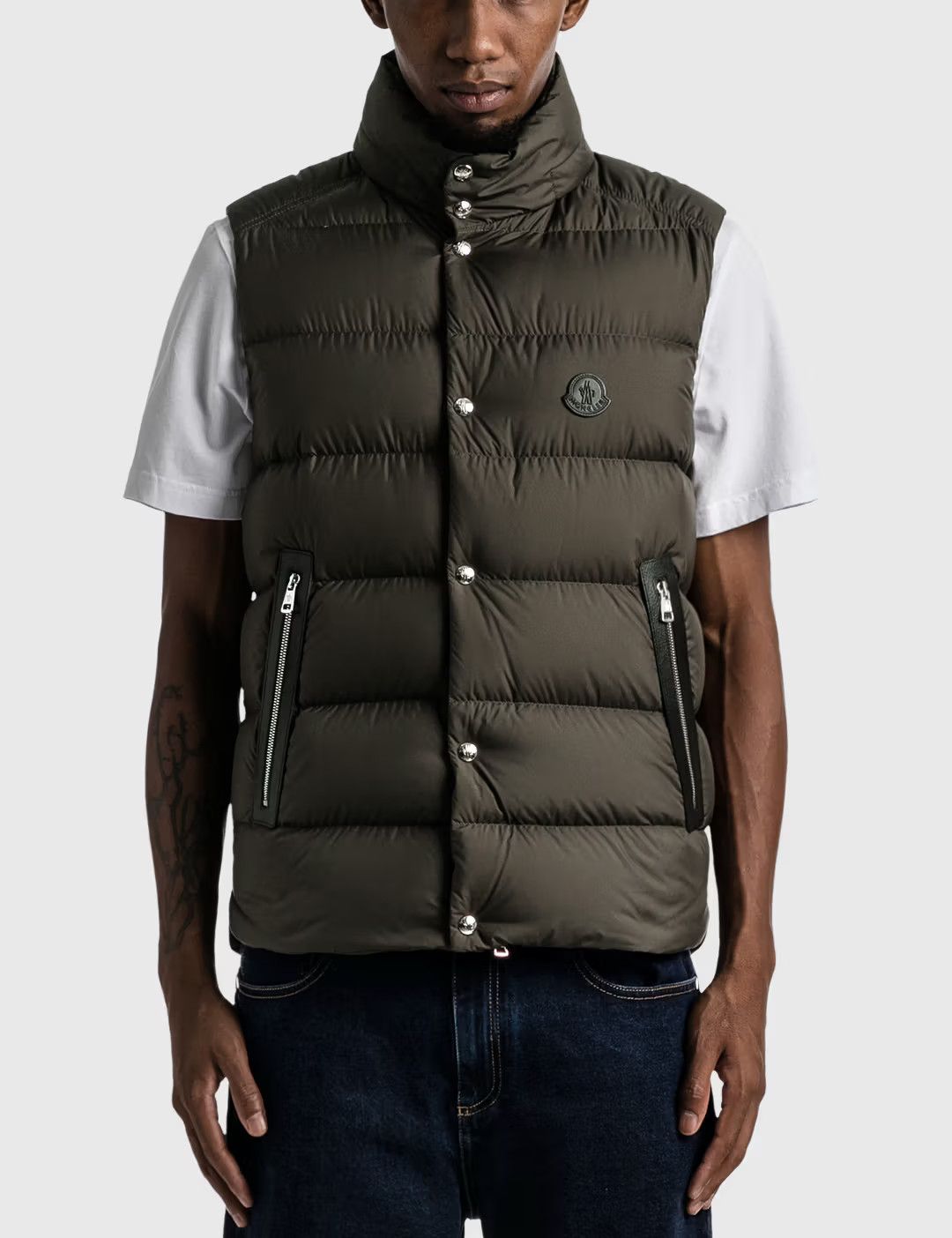 Moncler o1B3y1r0426 Herniaire Quilted Down Vest in Green Size US L / EU 52-54 / 3 - 5 Thumbnail