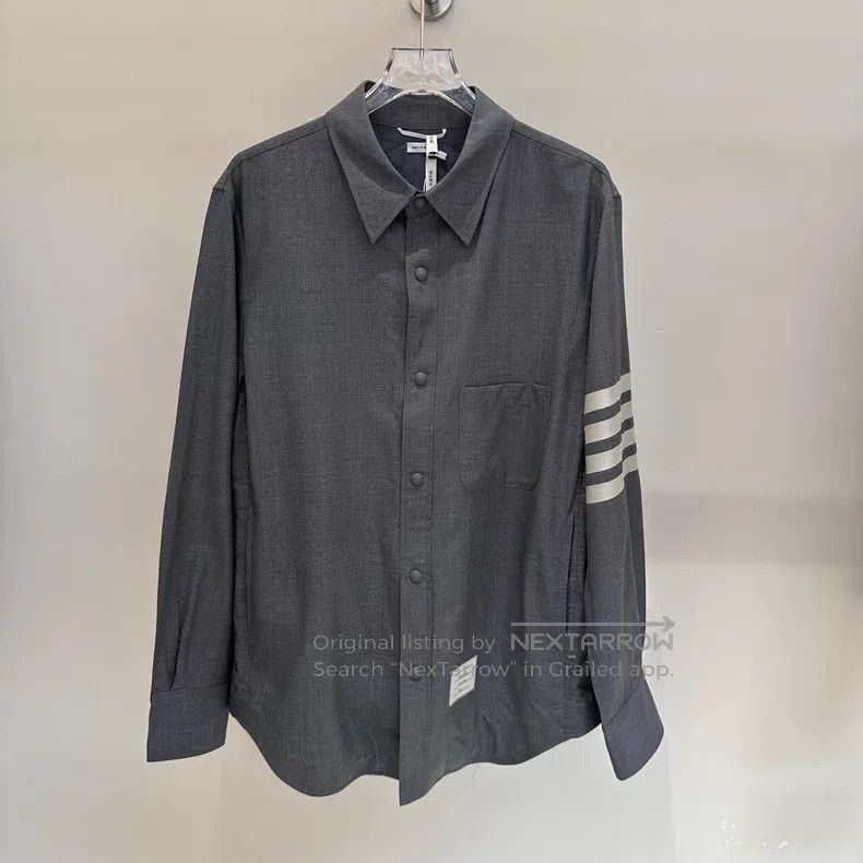 Thom Browne Thom Browne Classic Jacket in Medium Grey Size US L / EU 52-54 / 3 - 1 Thumbnail