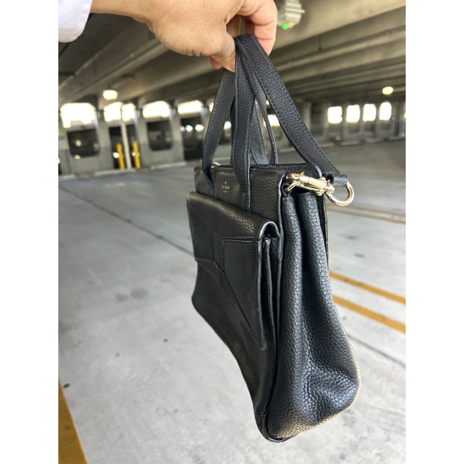 Vintage VINTAGE? No. Kate Spade NewYork Designer Black Leather Shoulder Bag Purse Handbag Women Size ONE SIZE - 5 Thumbnail