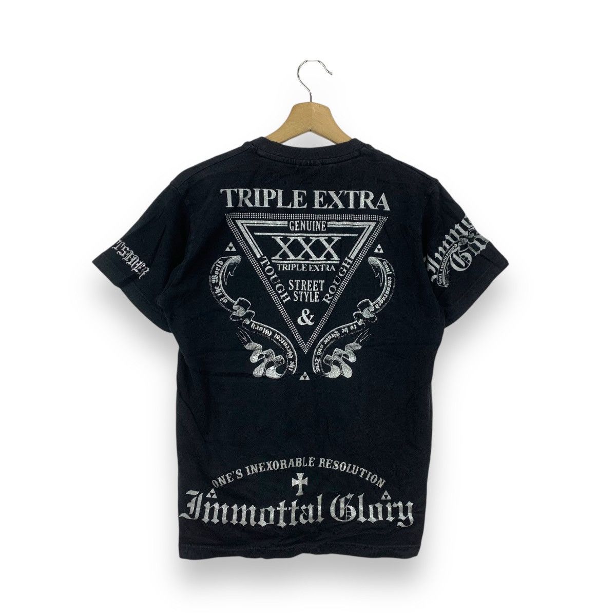 Vintage MISTER OUT SIDER Y2K Triple Extra Cross Immortal Tee Shirt Size US M / EU 48-50 / 2 - 1 Thumbnail