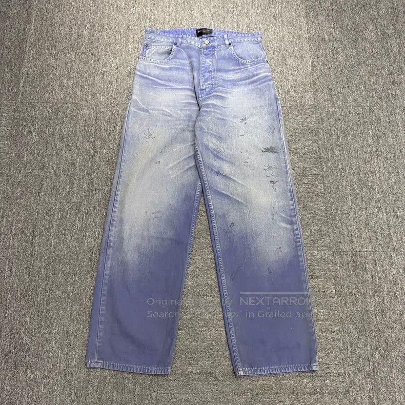 Balenciaga Balenciaga size S Graffiti Distressed Denim Pants Size US 27 - 1 Thumbnail