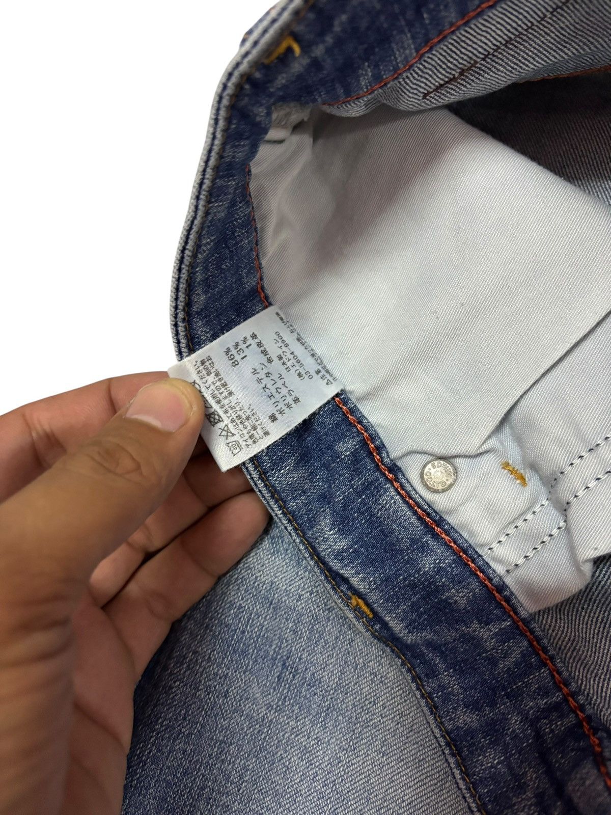 Edwin Vtg Edwin XV Japan 407 Relaxed Distressed Jeans Size US 30 / EU 46 - 11 Thumbnail