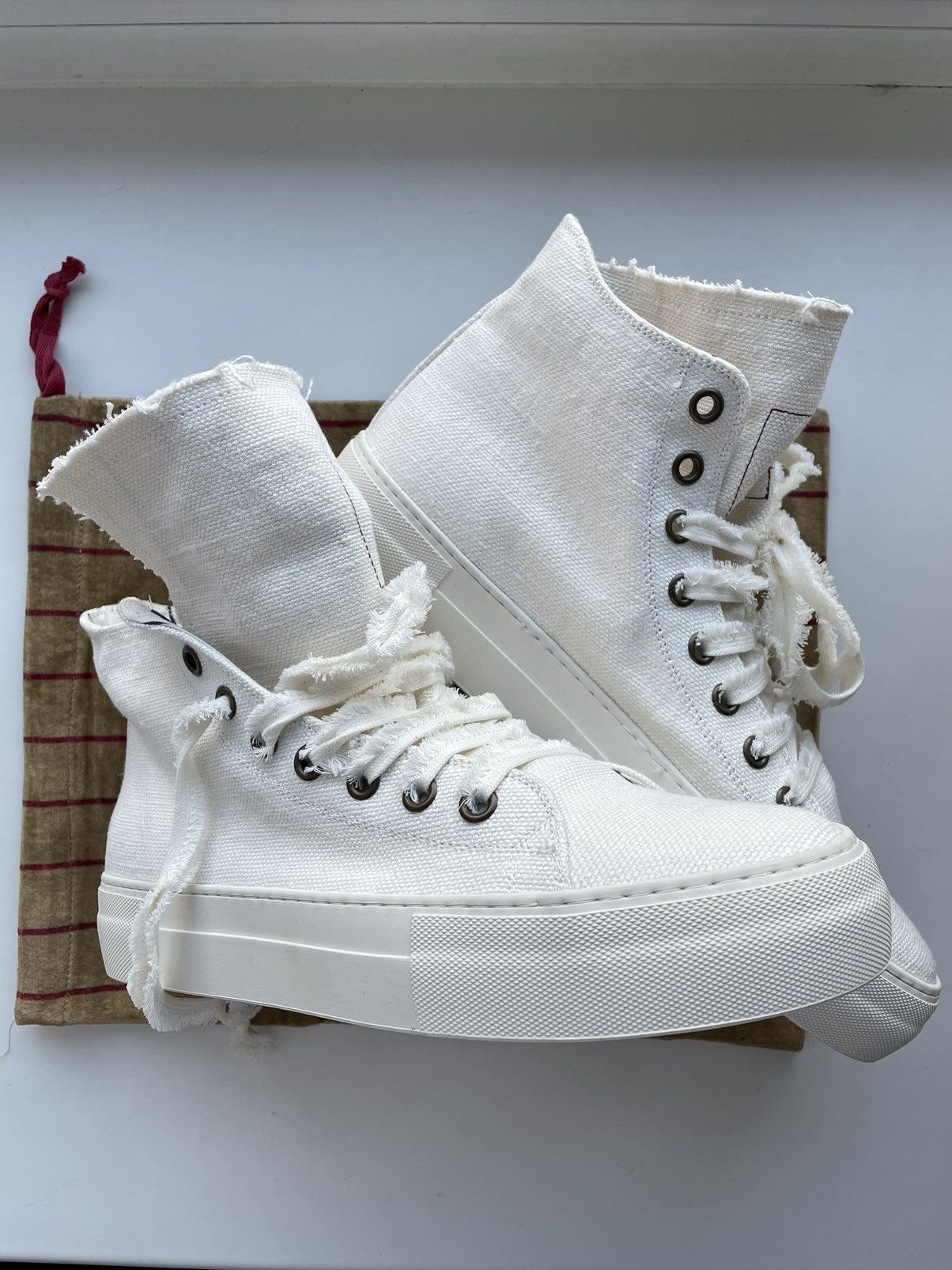 Uma Wang Uma Wang White Canvas Tennis Shoe Hi Top Sneakers Size 43 Size US 9.5 / EU 42-43 - 12 Thumbnail