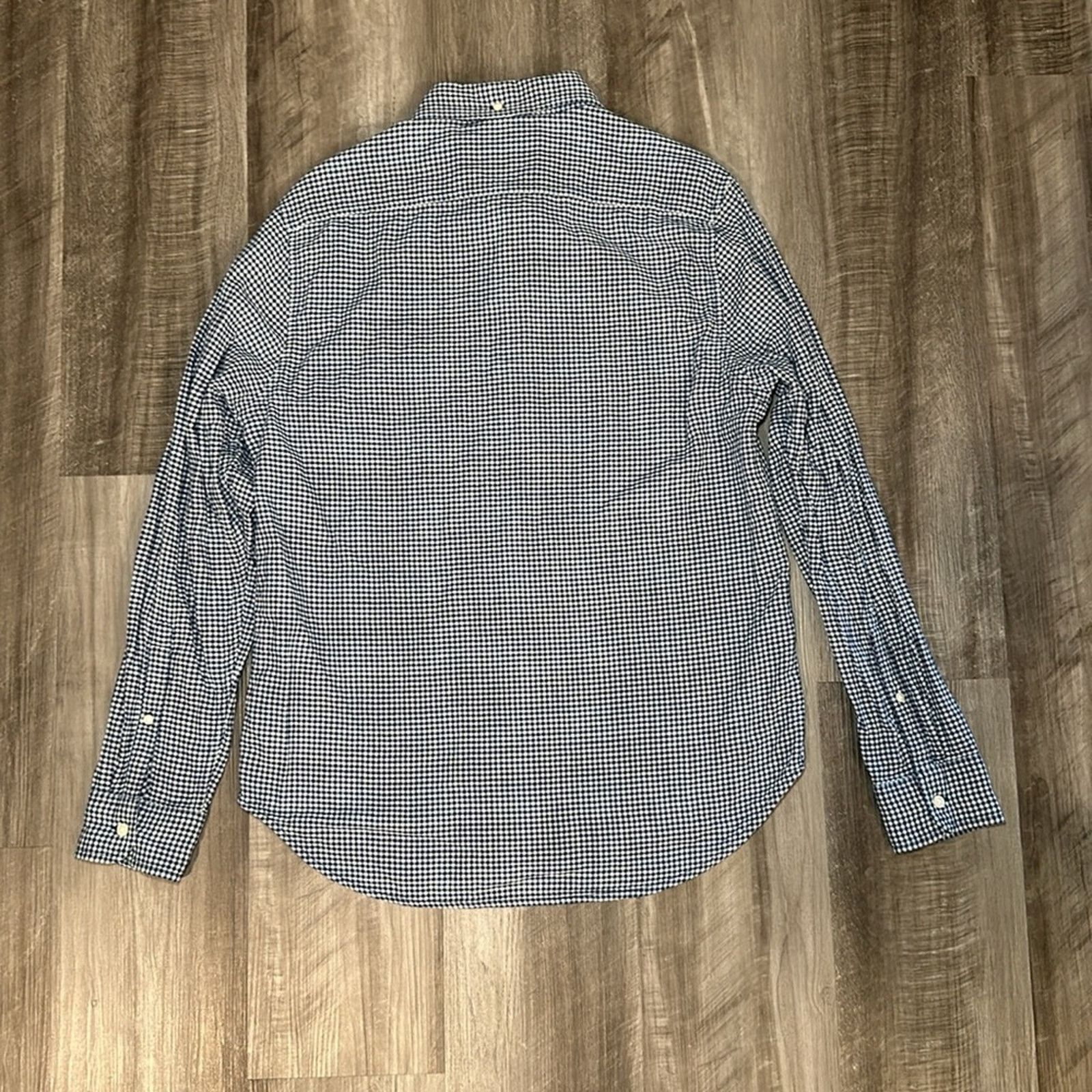 Chubbies Chubbies The Nutter Long Sleeve Button Down - Medium Size US M / EU 48-50 / 2 - 3 Thumbnail