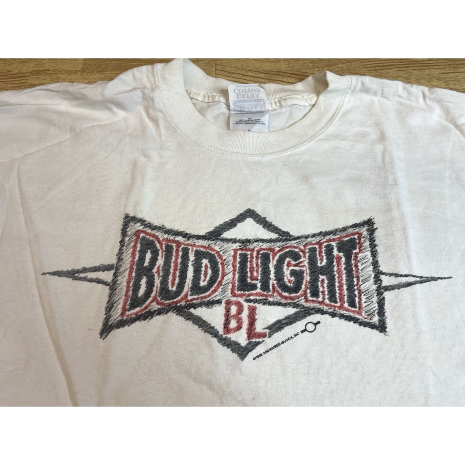 Budweiser VINTAGE Bud Light Budweiser Beer T-Shirt XL White Men XL Double-Sided 1998 Y2K Theme Beer Size US XL / EU 56 / 4 - 2 Thumbnail