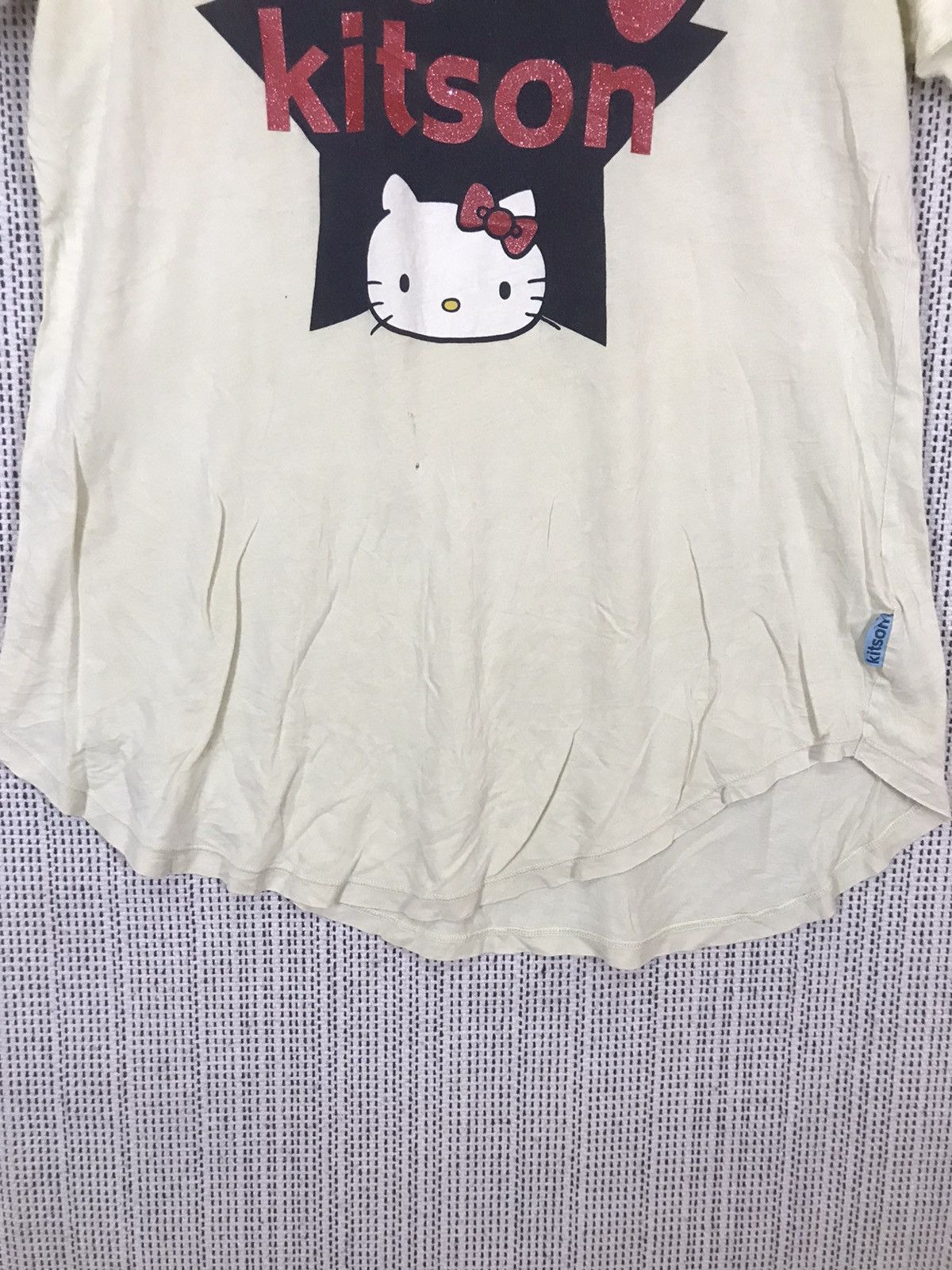 Anime × Japanese Brand × Uniqlo ‼️HELLO KITTY X KITSON BY UNQLO TSHIRT ‼️ Size L / US 10 / IT 46 - 3 Thumbnail