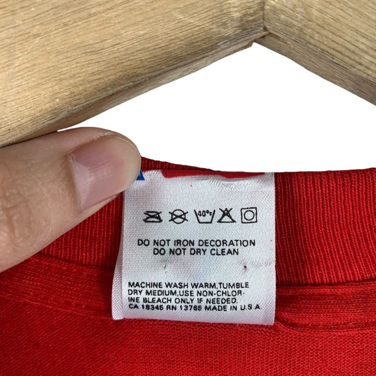 Vintage Vintage UNIVERSITY OF INDIANA Red tee Size US L / EU 52-54 / 3 - 10 Thumbnail