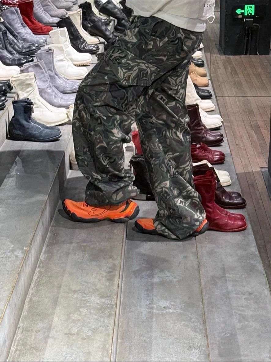 Louis Vuitton LV x Nigo 25FW Camo Runway Work Pants Size US 32 / EU 48 - 4 Thumbnail