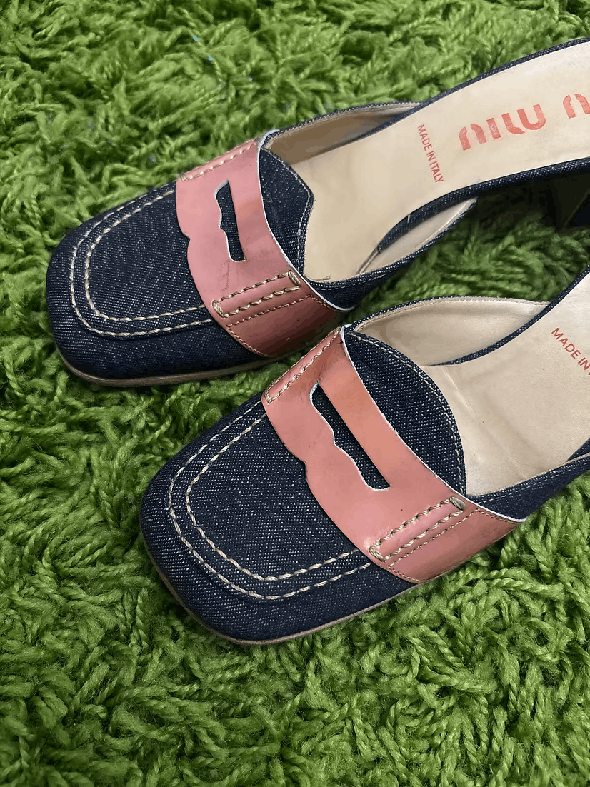 Miu Miu Early 2000s Kitten Heel Denim Loafer Mules Size US 7 / IT 37 - 4 Thumbnail