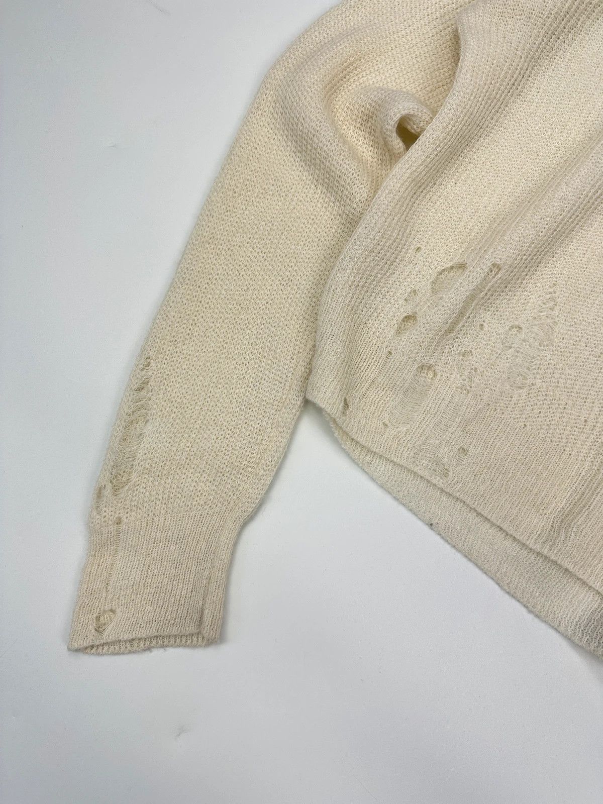 Acne Studios Acne Studio SS2017 Destroy Holes Knit Beige & White Sweater Size US S / EU 44-46 / 1 - 6 Thumbnail
