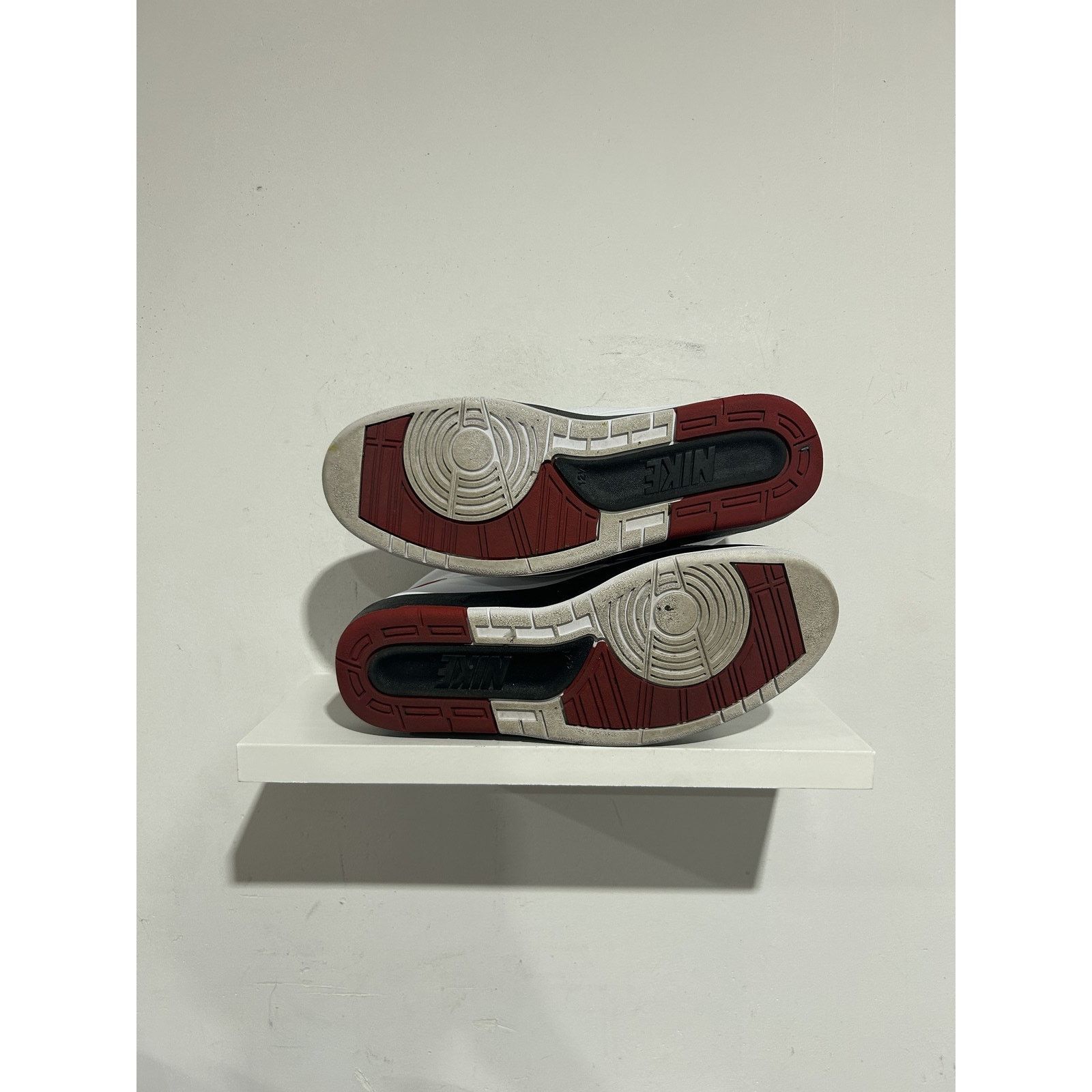 Jordan Brand JORDAN 2 RETRO (2022) SIZE 12.5 PREOWNED Size US 12.5 / EU 45-46 - 4 Thumbnail
