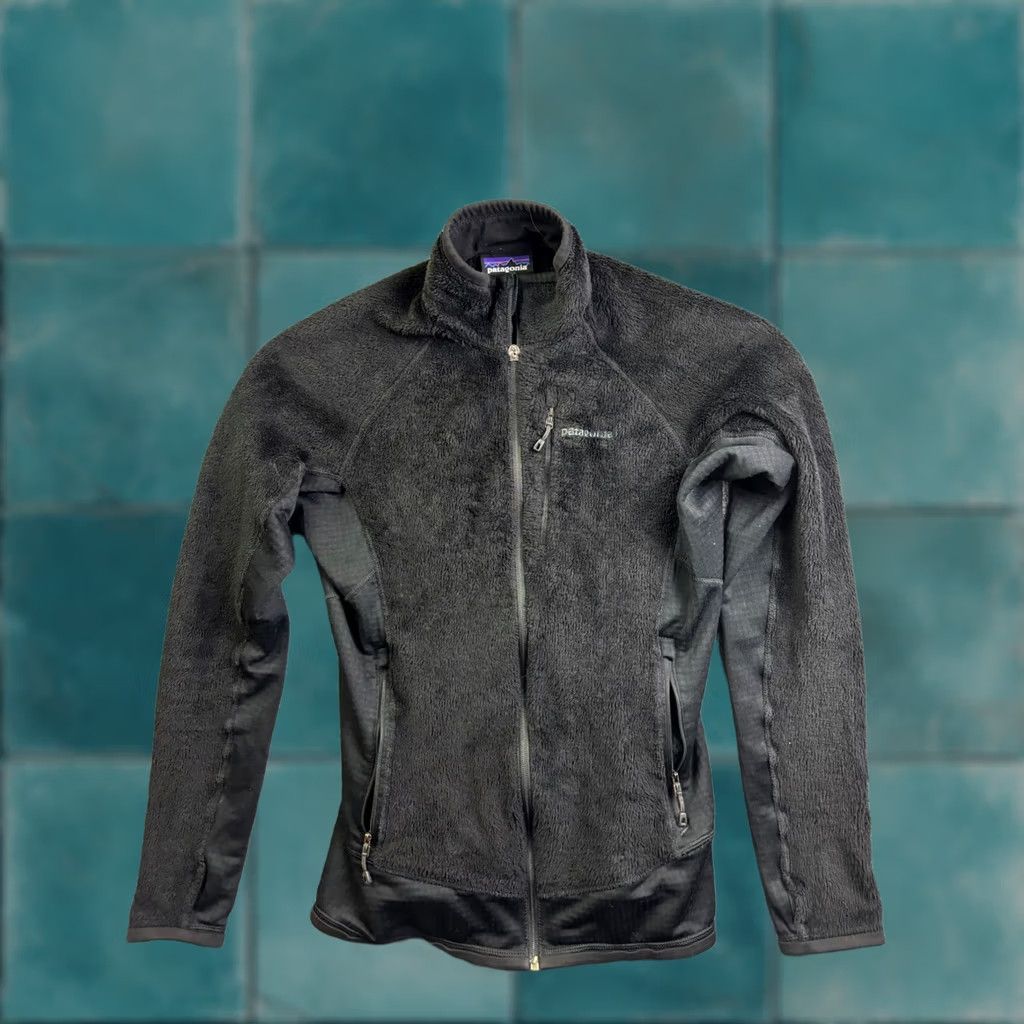Patagonia Patagonia Jacket Womens M Black R2 Regulator Fleece Full Zip Mid-Length Zipper Pockets Thermal All Seasons Size M / US 6-8 / IT 42-44 - 1 Thumbnail