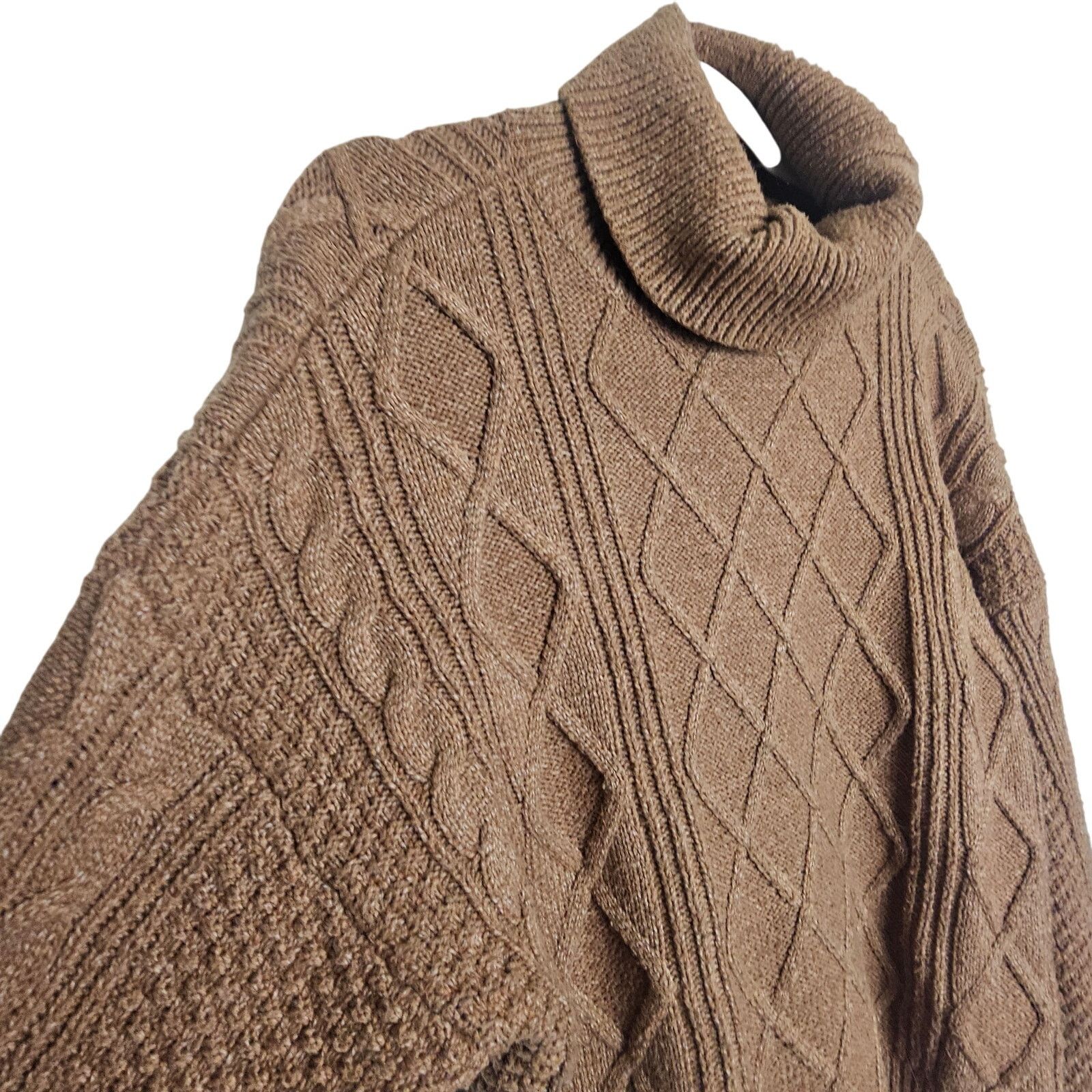 Elie Tahari Elie Tahari Womens Cable Knit Fisherman Turtleneck Sweater M Size M / US 6-8 / IT 42-44 - 5 Thumbnail