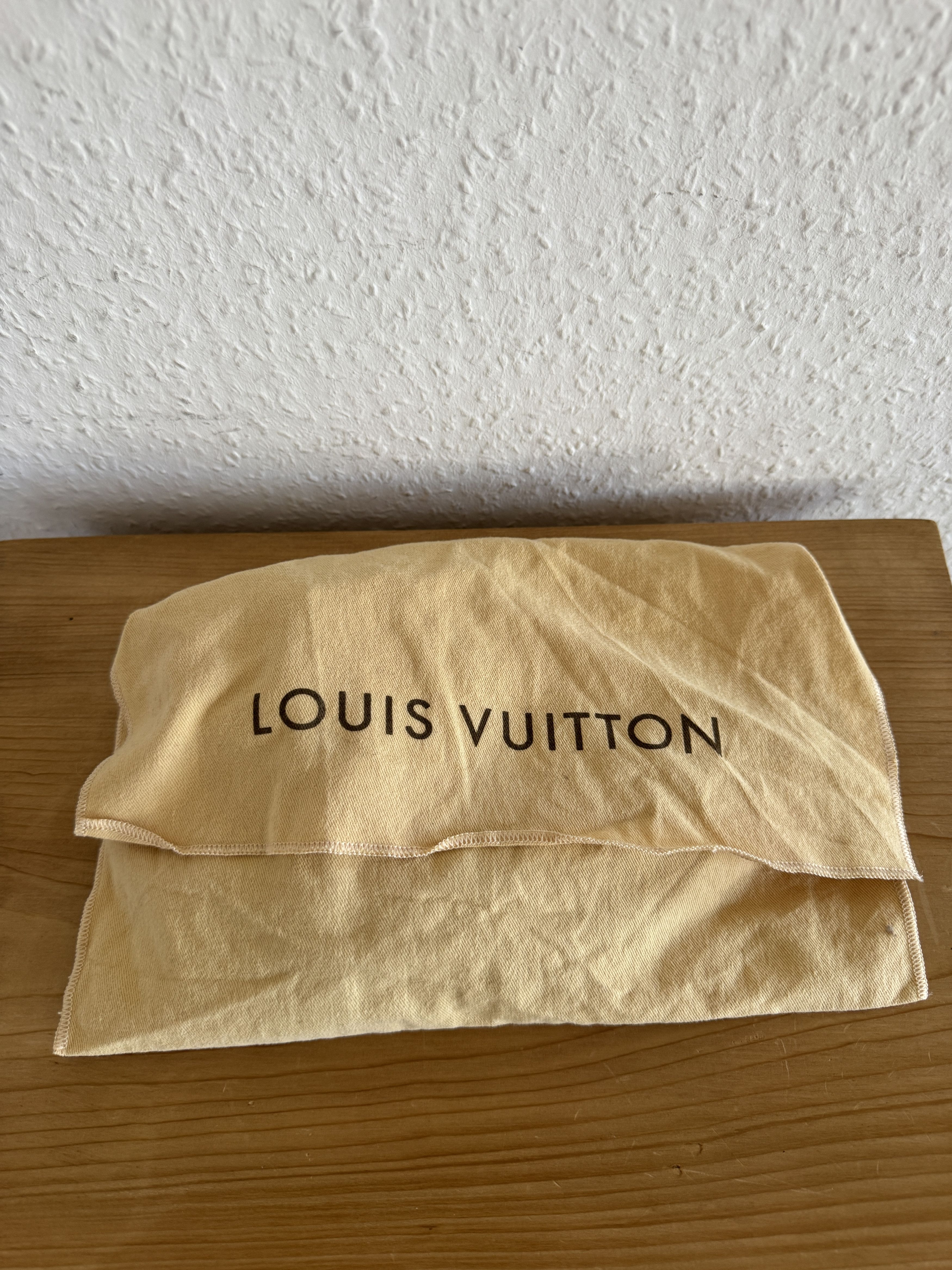 Louis Vuitton Louis Vuitton LV Upside Down Tuque Hat Size ONE SIZE - 4 Thumbnail