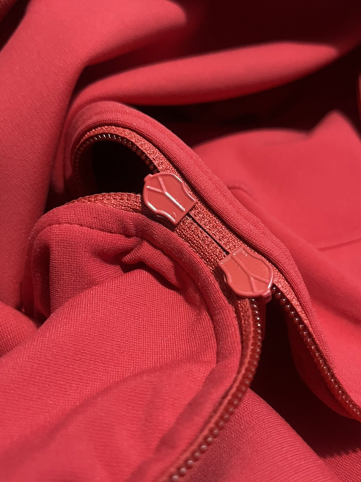 Balenciaga Balenciaga FW16 Asymmetric Red Zip Jacket – Runway Piece Size S / US 4 / IT 40 - 14 Thumbnail