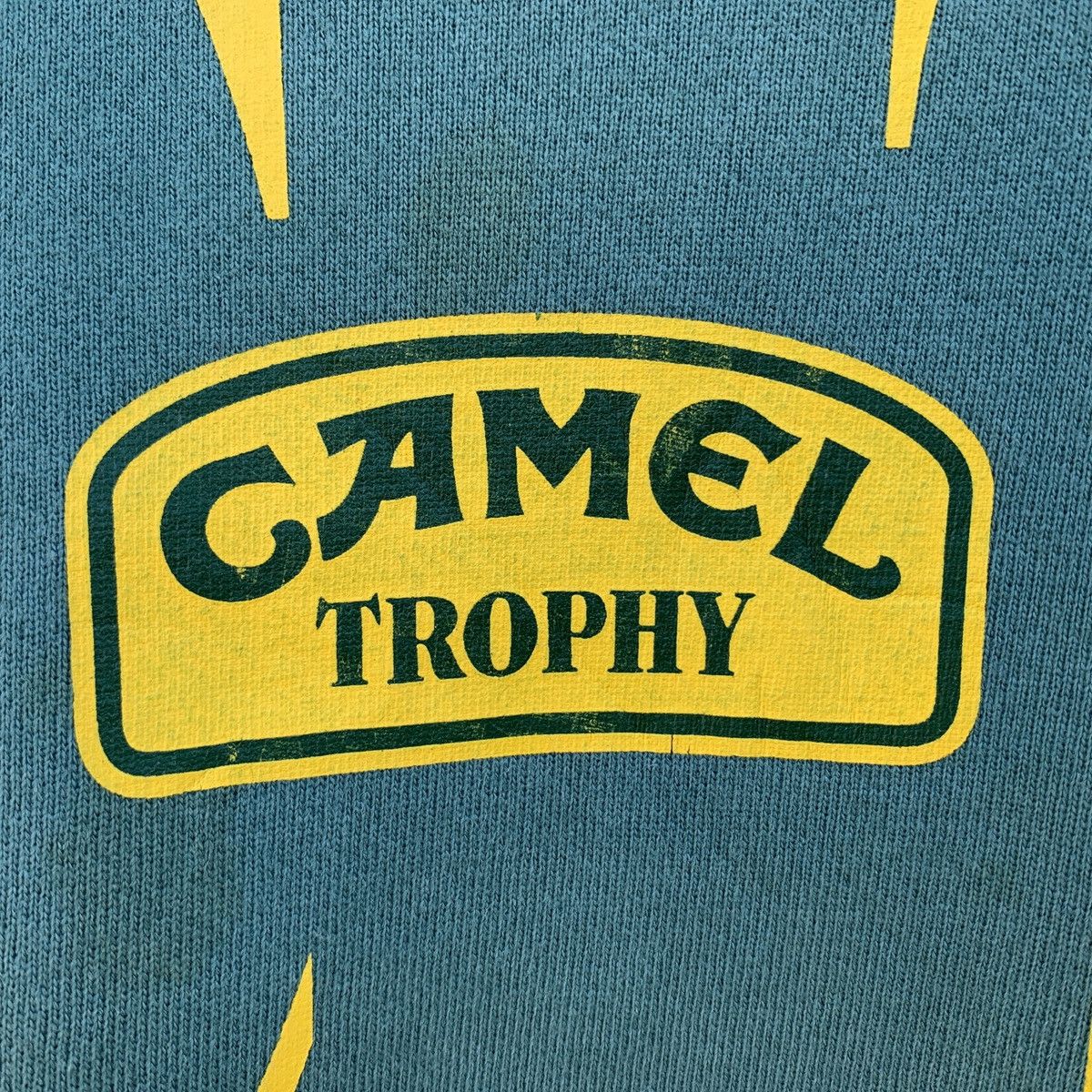Camel Vintage 90s Camel Trophy Crewneck Sweatshirt Size US L / EU 52-54 / 3 - 7 Thumbnail