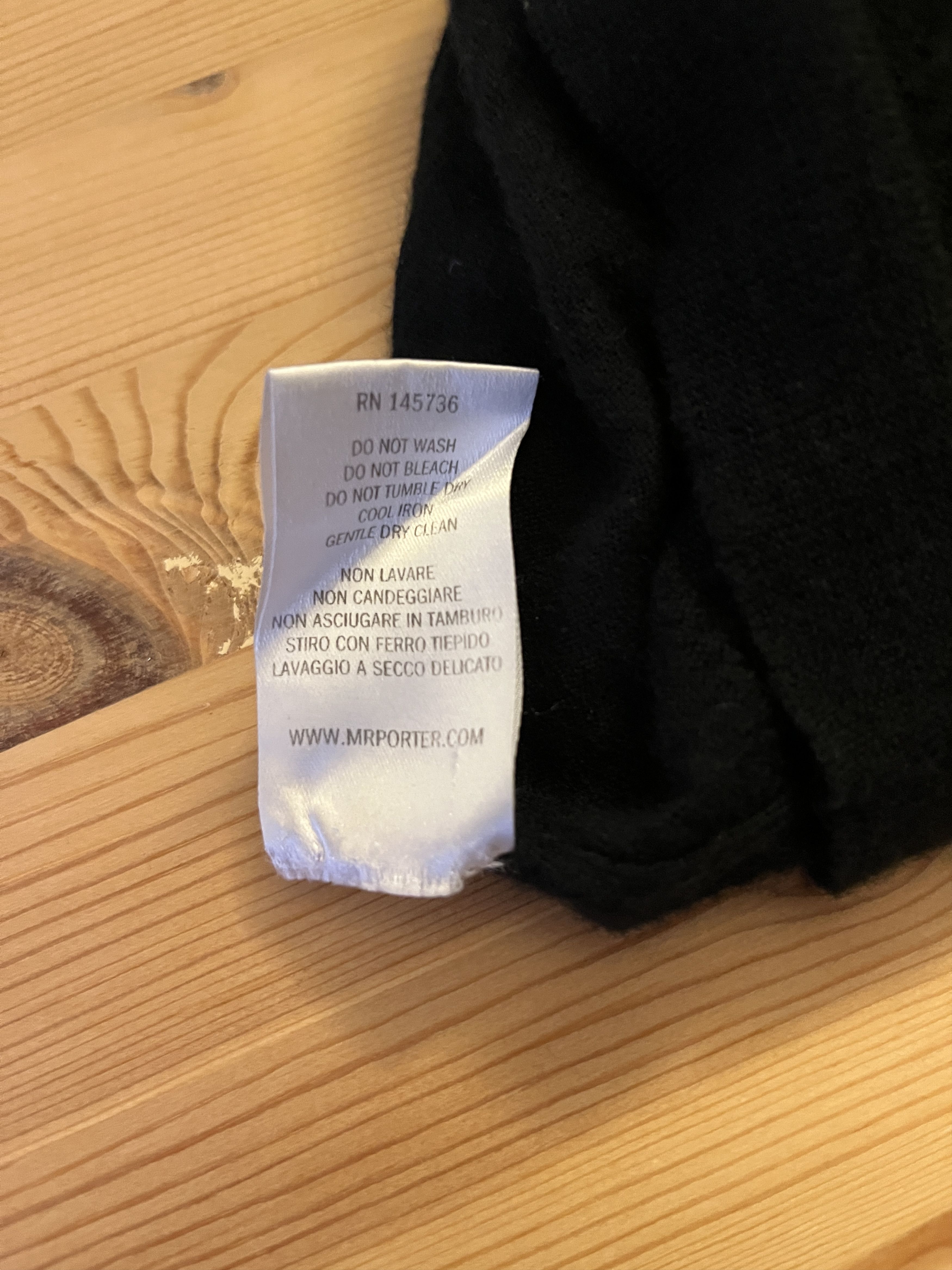 Mr P. Mr. P. cashmere black crewneck sweater, XS Size US XS / EU 42 / 0 - 5 Thumbnail