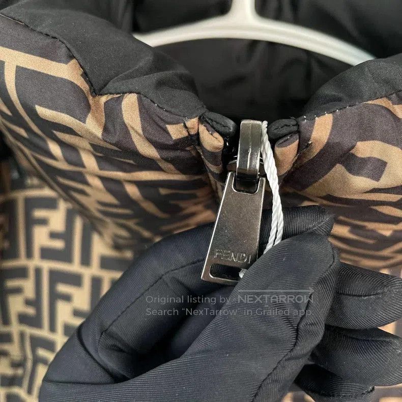 Fendi Fendi Short Down Jacket - Black Size S / US 4 / IT 40 - 7 Thumbnail