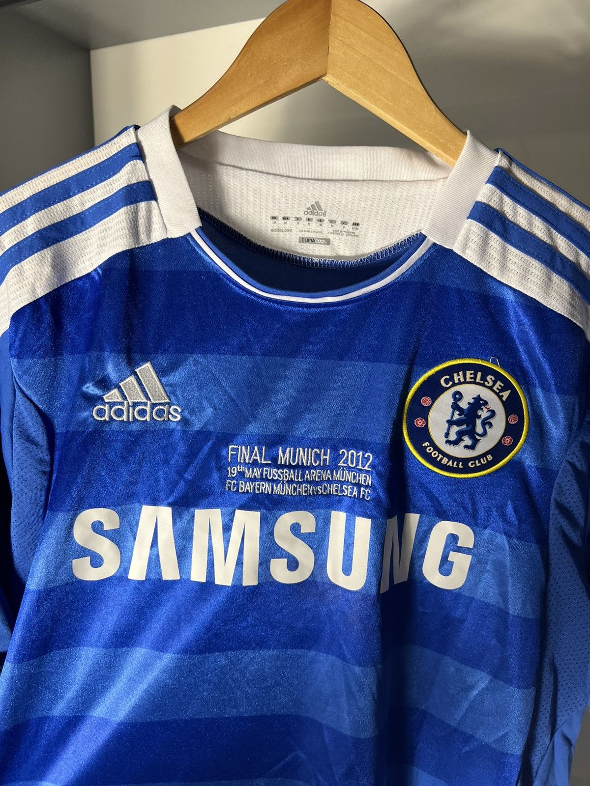 Vintage VERY RARE ADIDAS FC CHELSEA LONDON ENGLAND SOCCER JERSEY Y2K Size US M / EU 48-50 / 2 - 5 Thumbnail