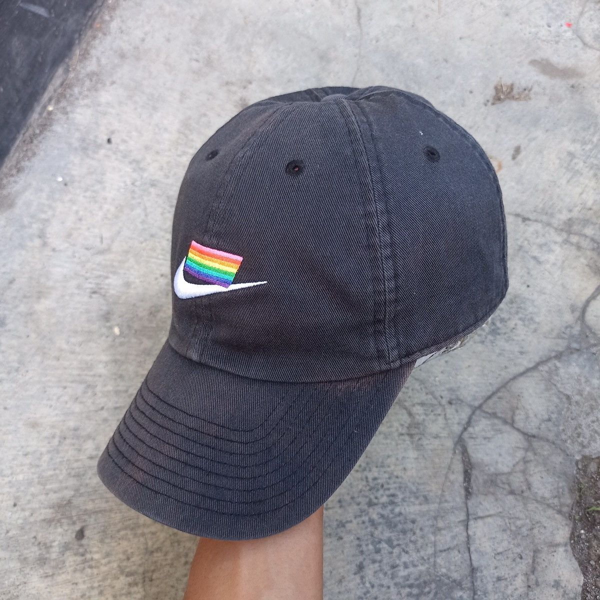 Nike LGBTQ flag designer x nike archival hat Size ONE SIZE - 2 Thumbnail