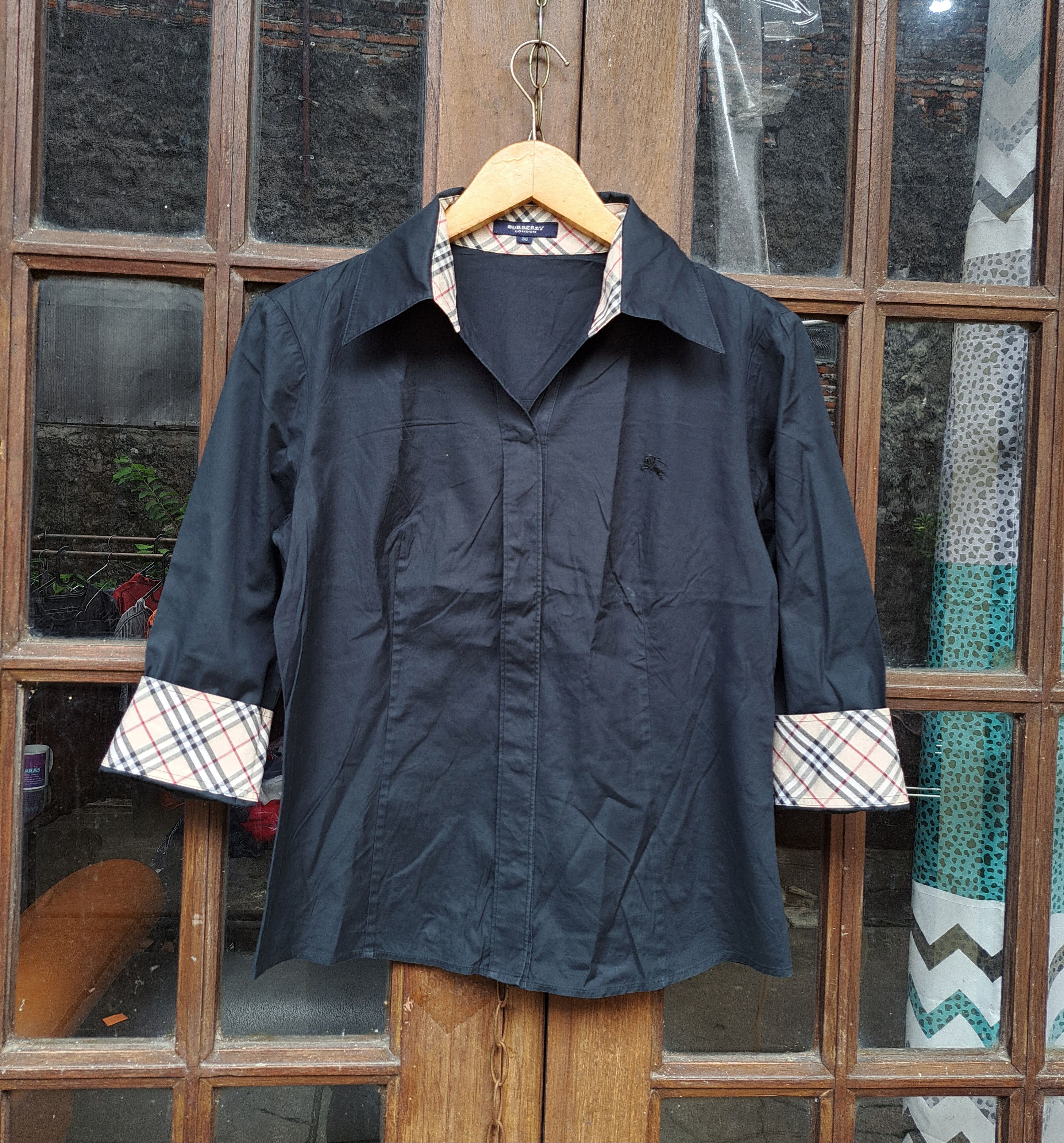Burberry Y2K Burberry London Nova Check button Shirt 3/4 Sleeve Size M / US 6-8 / IT 42-44 - 1 Thumbnail