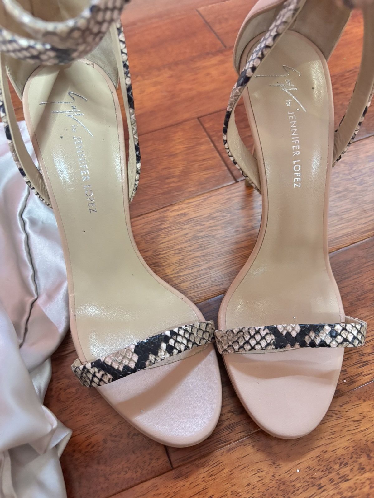 Giuseppe Zanotti Giuseppe Zanotti X Jennifer Lopez Size US 10 / IT 40 - 5 Thumbnail