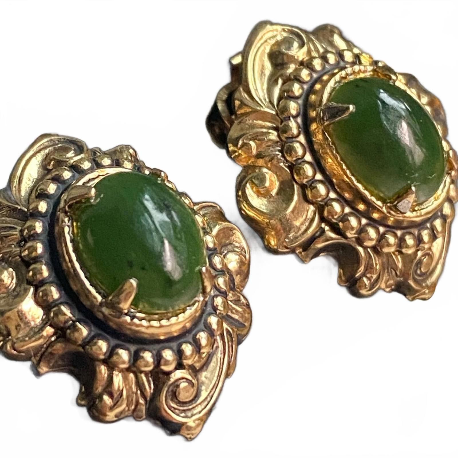 Vintage Vintage MCM Gold Tone Jade Green Cabochon Earrings Clip-on Size ONE SIZE - 6 Thumbnail