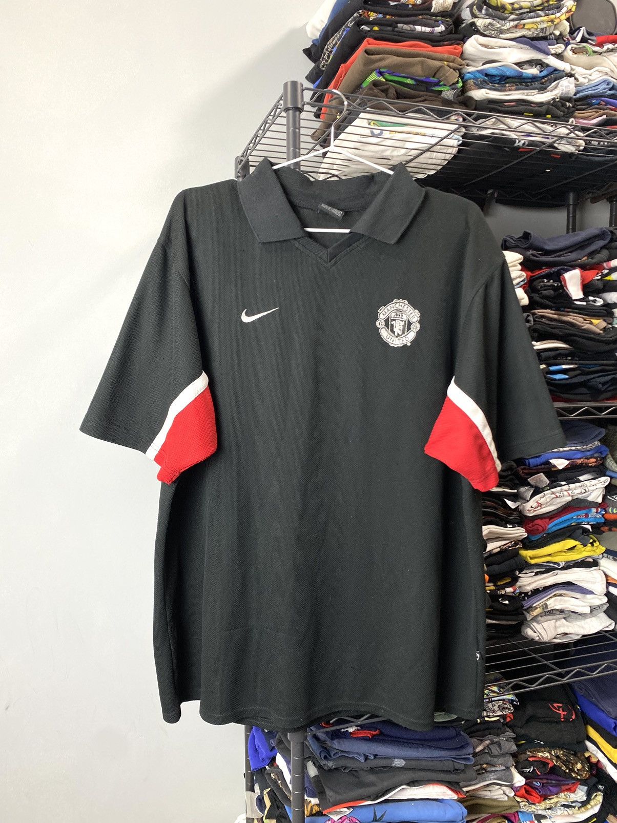 Nike Vintage Nike Manchester United Soccer Jersey Tee Size US XL / EU 56 / 4 - 1 Thumbnail