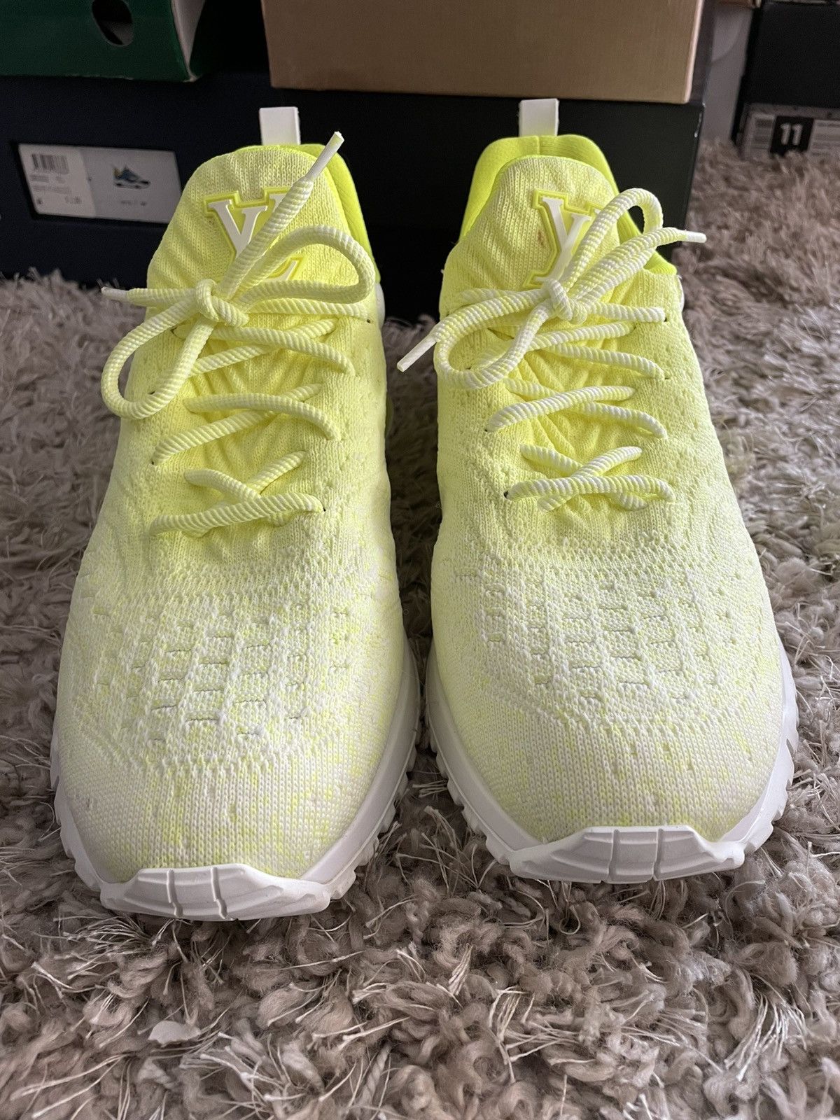 Louis Vuitton Louie Vuitton VNR Trainer Size US 10 / EU 43 - 4 Thumbnail
