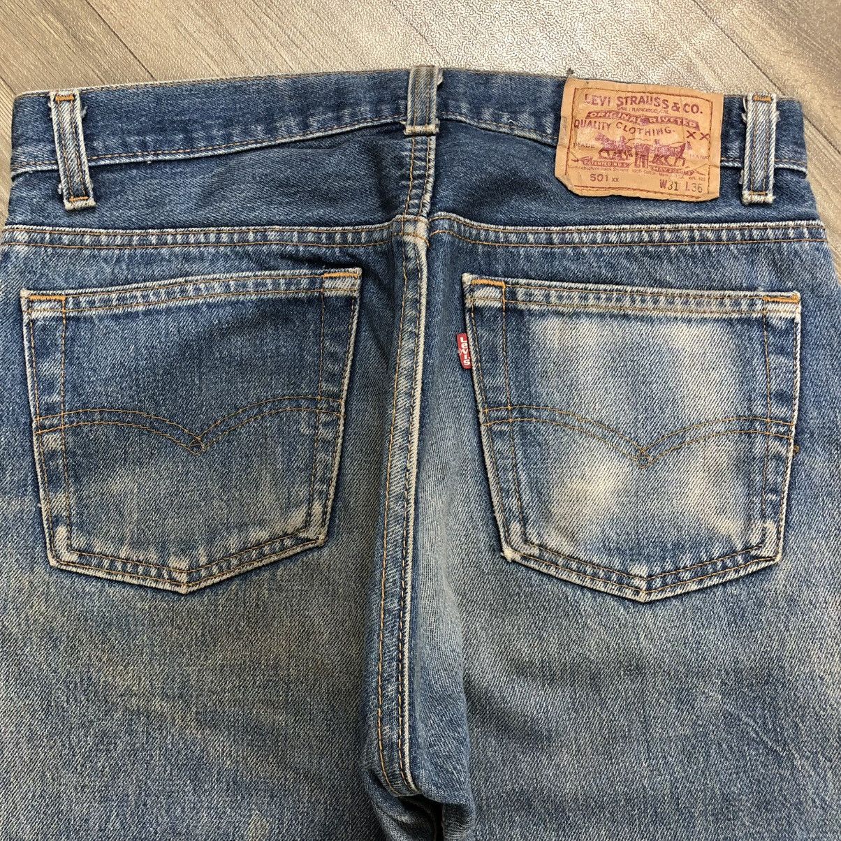 Levi's × Levi's Vintage Clothing × Vintage 🇺🇸 1990s Vintage Levis Strauss 501 #546 Faded Blue Jeans Size US 30 / EU 46 - 5 Thumbnail