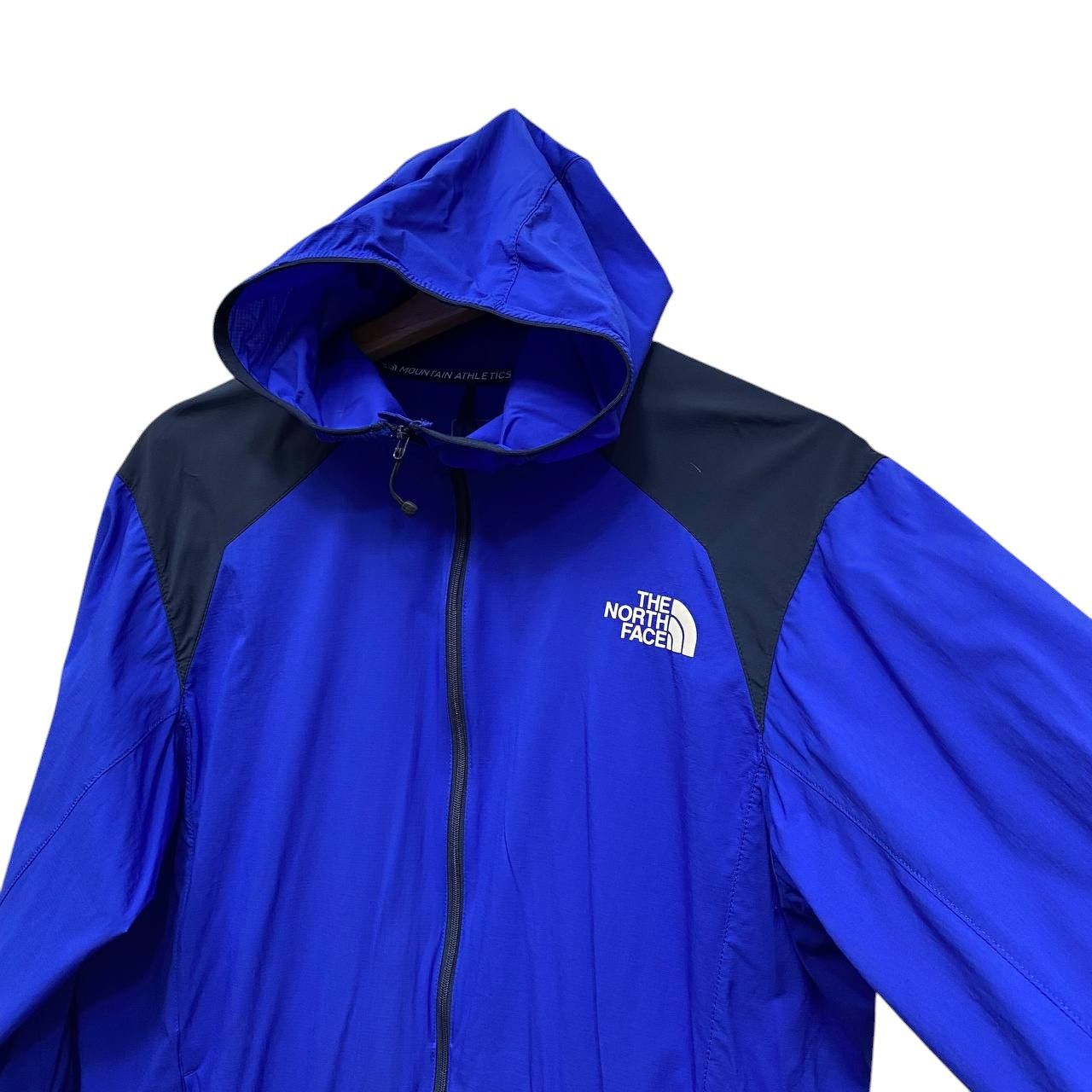 The North Face TNF MOUNTAIN ATHLETICS NYLON THIN JACKET RUNNING/OUTDOOR Size US M / EU 48-50 / 2 - 2 Thumbnail