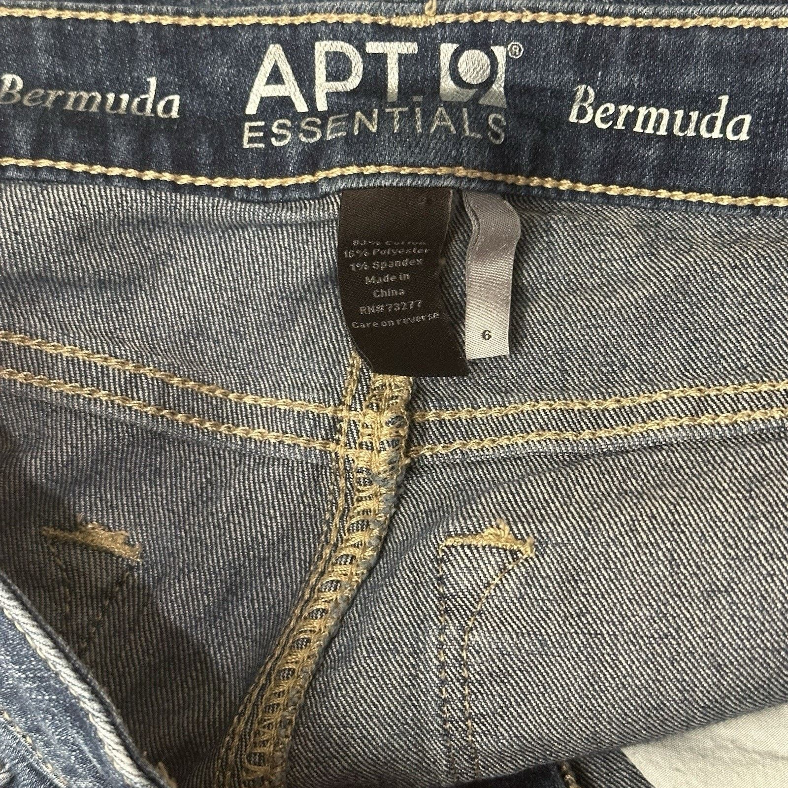 Apt. 9 APT 9 Women’s Size 6 Bermuda Jean Shorts Dark Wash Stretch Size 28" / US 6 / IT 42 - 7 Thumbnail
