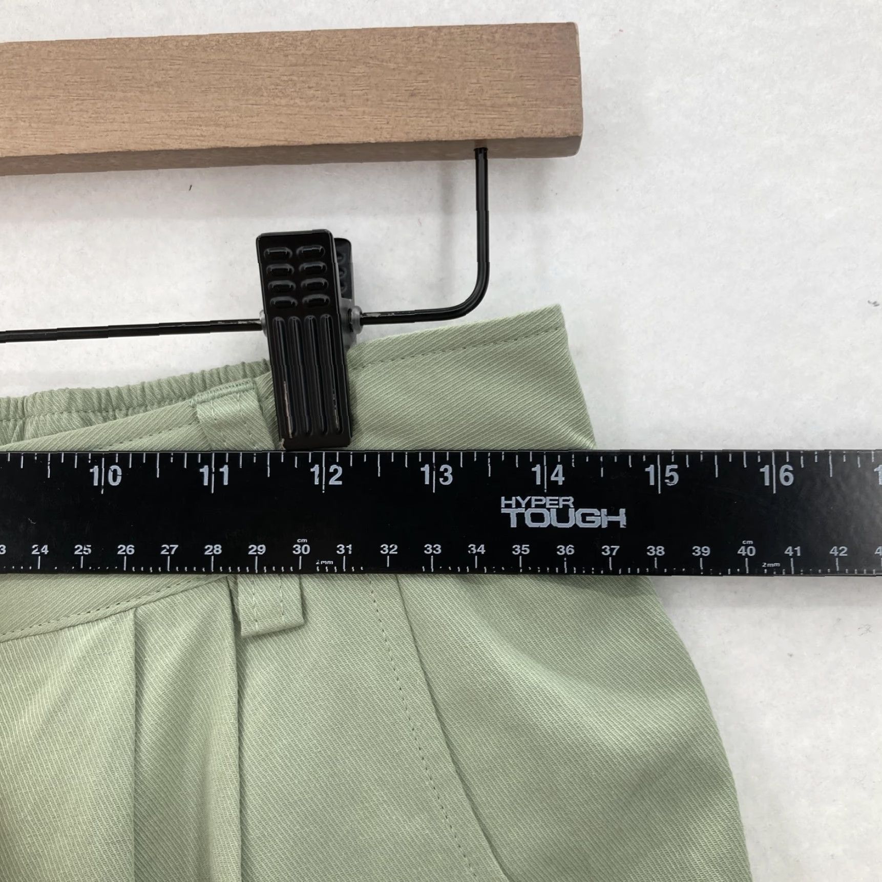 Vintage Halara Pants Womens Medium Green Cotton Joggers Pleated Elastic Waist Cuffed Size 32" / US 10 / IT 46 - 7 Thumbnail