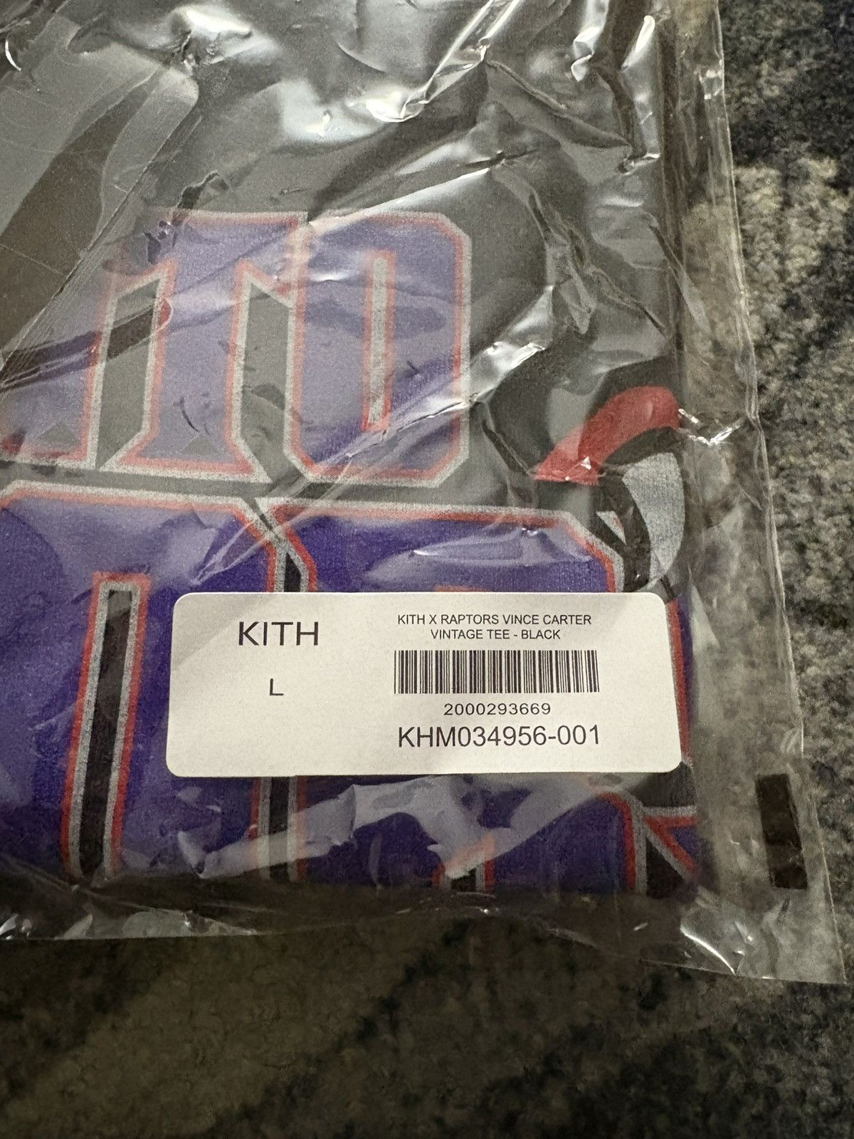 Kith × NBA KITH X TORONTO RAPTORS VINCE CARTER VINTAGE TEE - BLACK Size US L / EU 52-54 / 3 - 3 Thumbnail