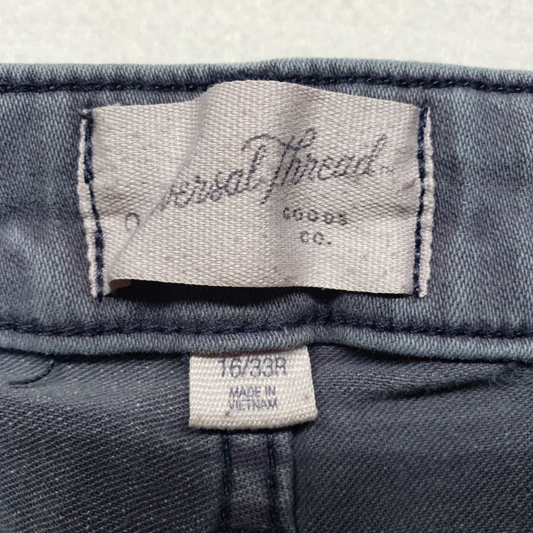 Vintage Universal Thread Jeans Skinny Regular 16/33 Adult Women's Denim Gray Stretch 5-Pocket Hooks Belt Loops Jeans Size 38" / US 16 / IT 52 - 5 Thumbnail