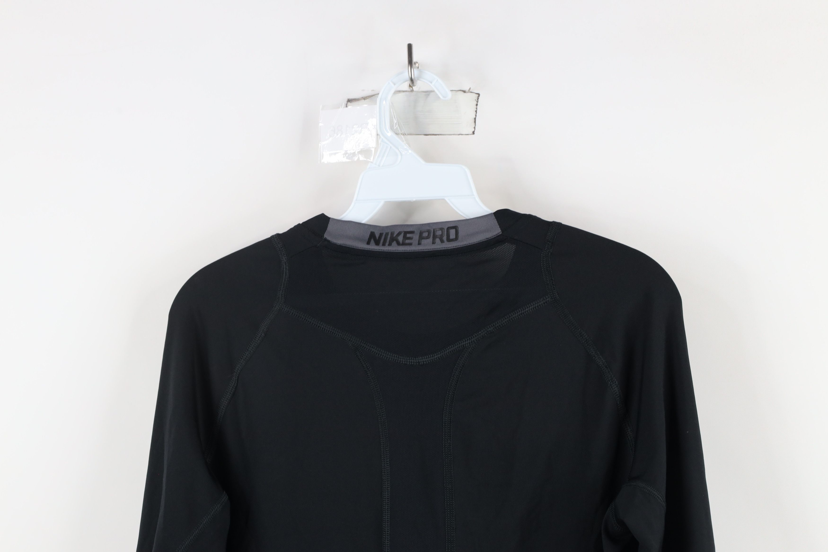 Nike × Vintage Nike Pro Vented Training Gym Long Sleeve T-Shirt Black Size US L / EU 52-54 / 3 - 12 Thumbnail