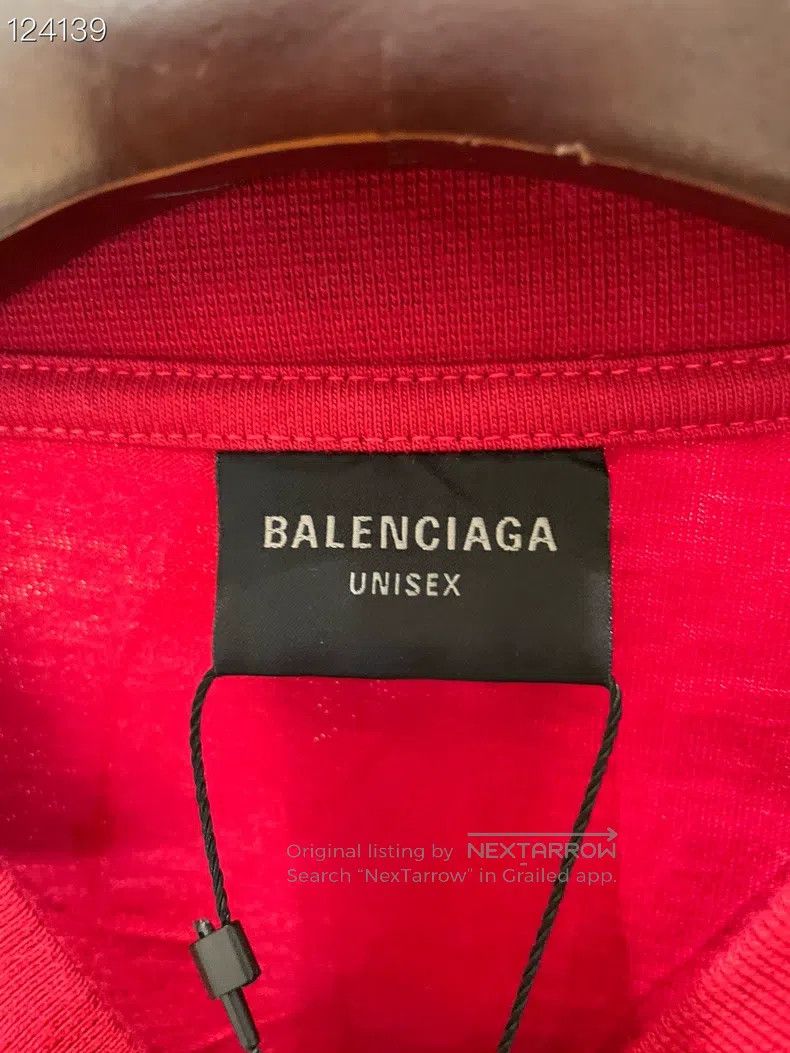 Balenciaga Balenciaga Half Crew Neck Short Sleeve Letter Printed Size US S / EU 44-46 / 1 - 4 Thumbnail