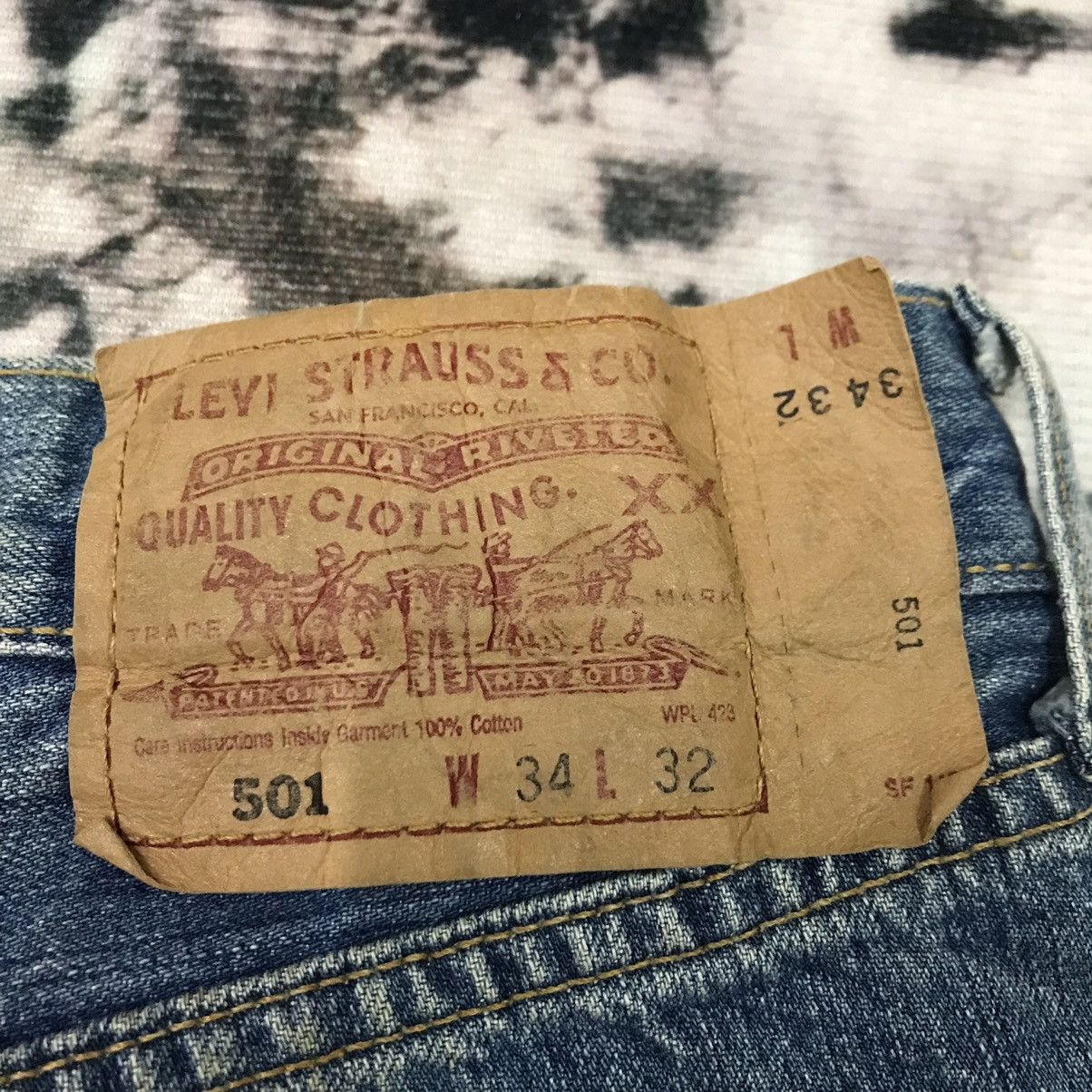 Levi's Vintage Clothing Vintage Levis 501 Button Up Distressed Denim Jeans Short Size US 32 / EU 48 - 9 Thumbnail