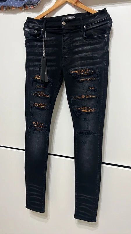 Amiri amiri trasher leopard patch jeans Size US 30 / EU 46 - 1 Thumbnail